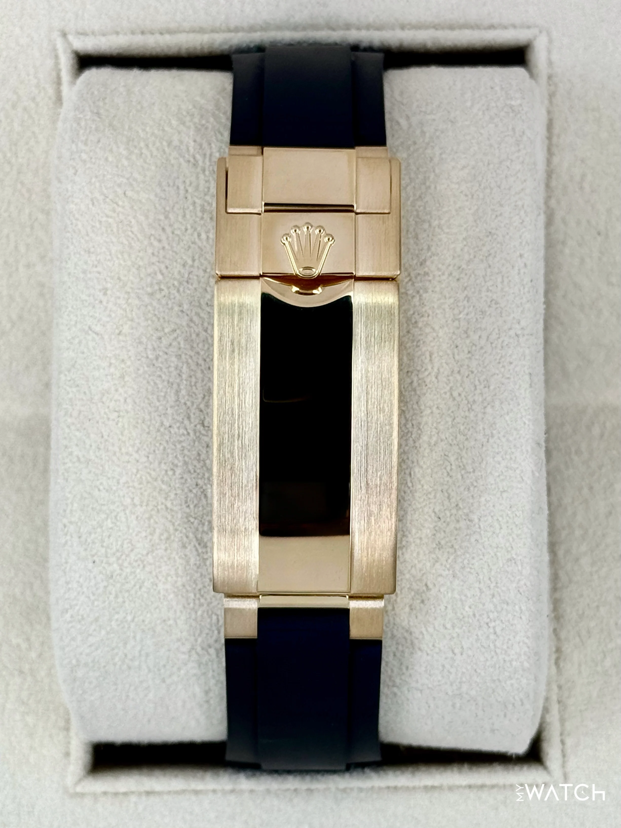 2025 Rolex Yacht-Master 42mm 226658 Yellow Gold Oysterflex Black Dial - Image 2