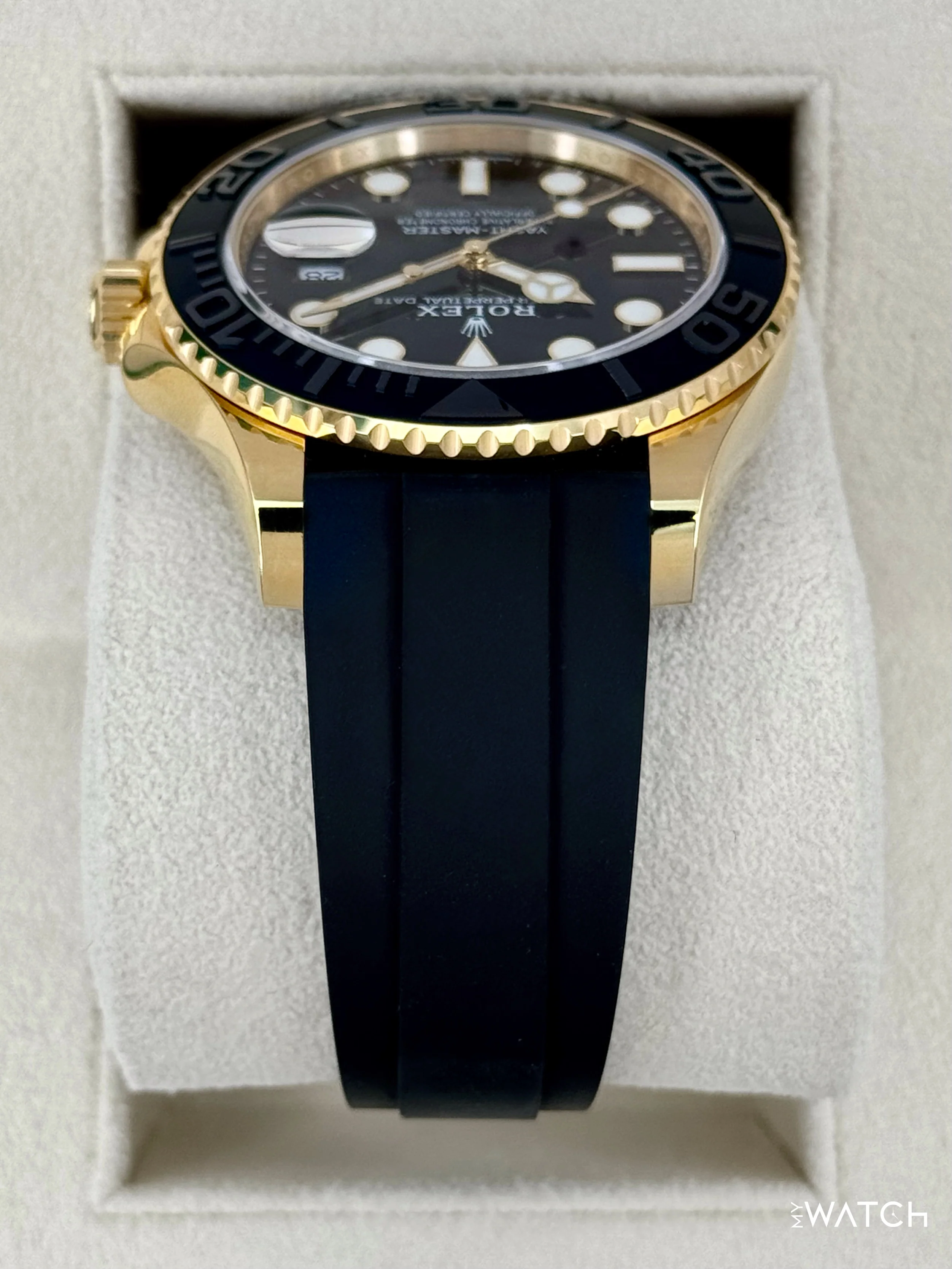 2025 Rolex Yacht-Master 42mm 226658 Yellow Gold Oysterflex Black Dial - Image 4
