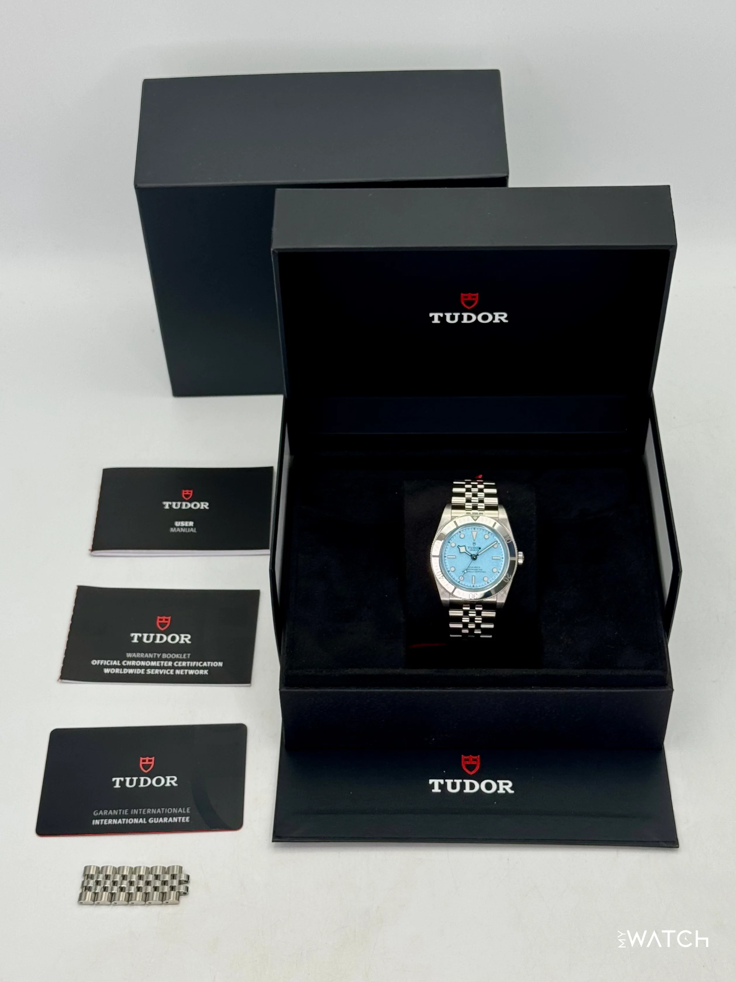 2025 Tudor Black Bay 54 37mm 79000 Stainless Steel Blue Dial - Image 10