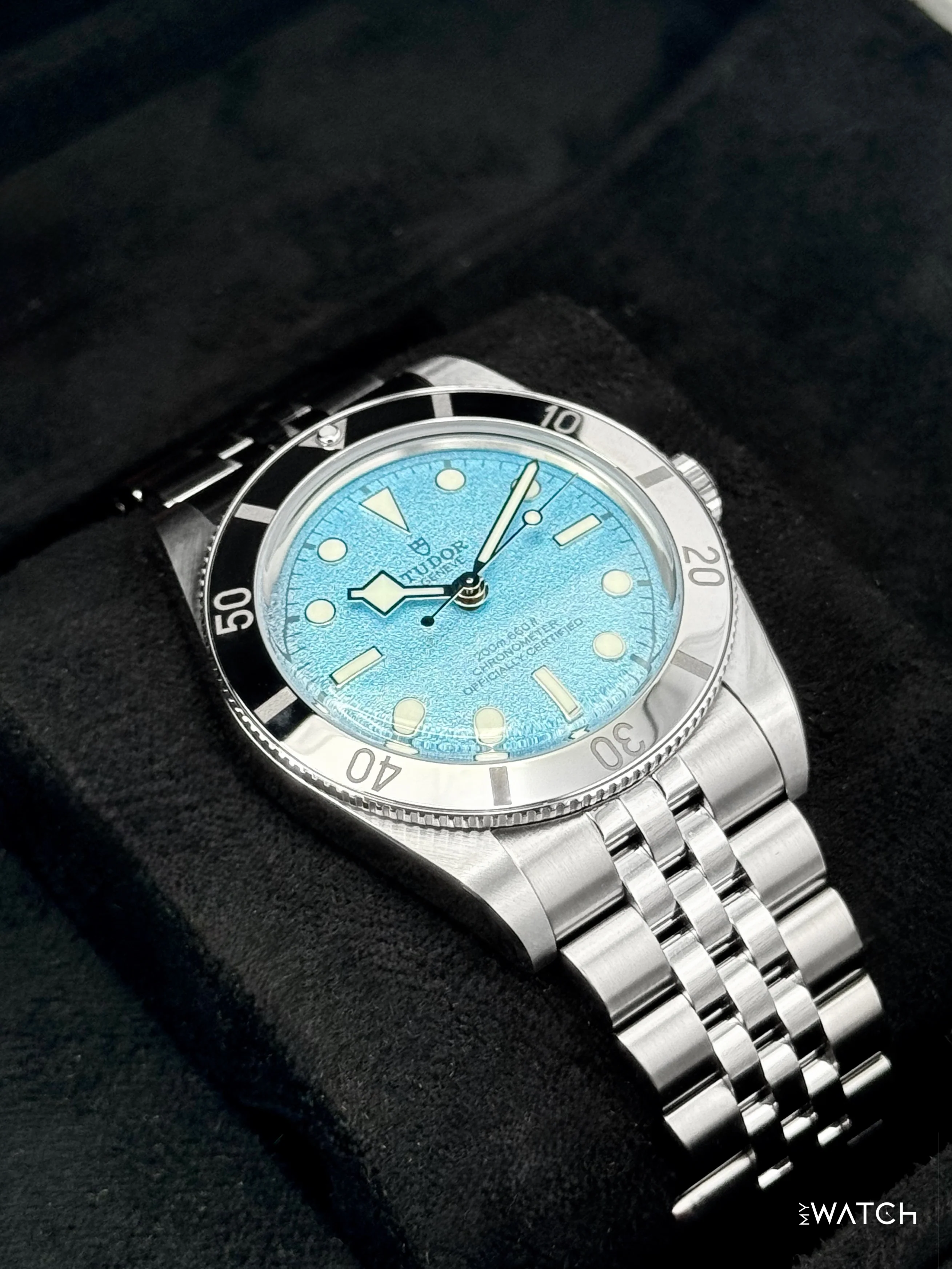 2025 Tudor Black Bay 54 37mm 79000 Stainless Steel Blue Dial - Image 6