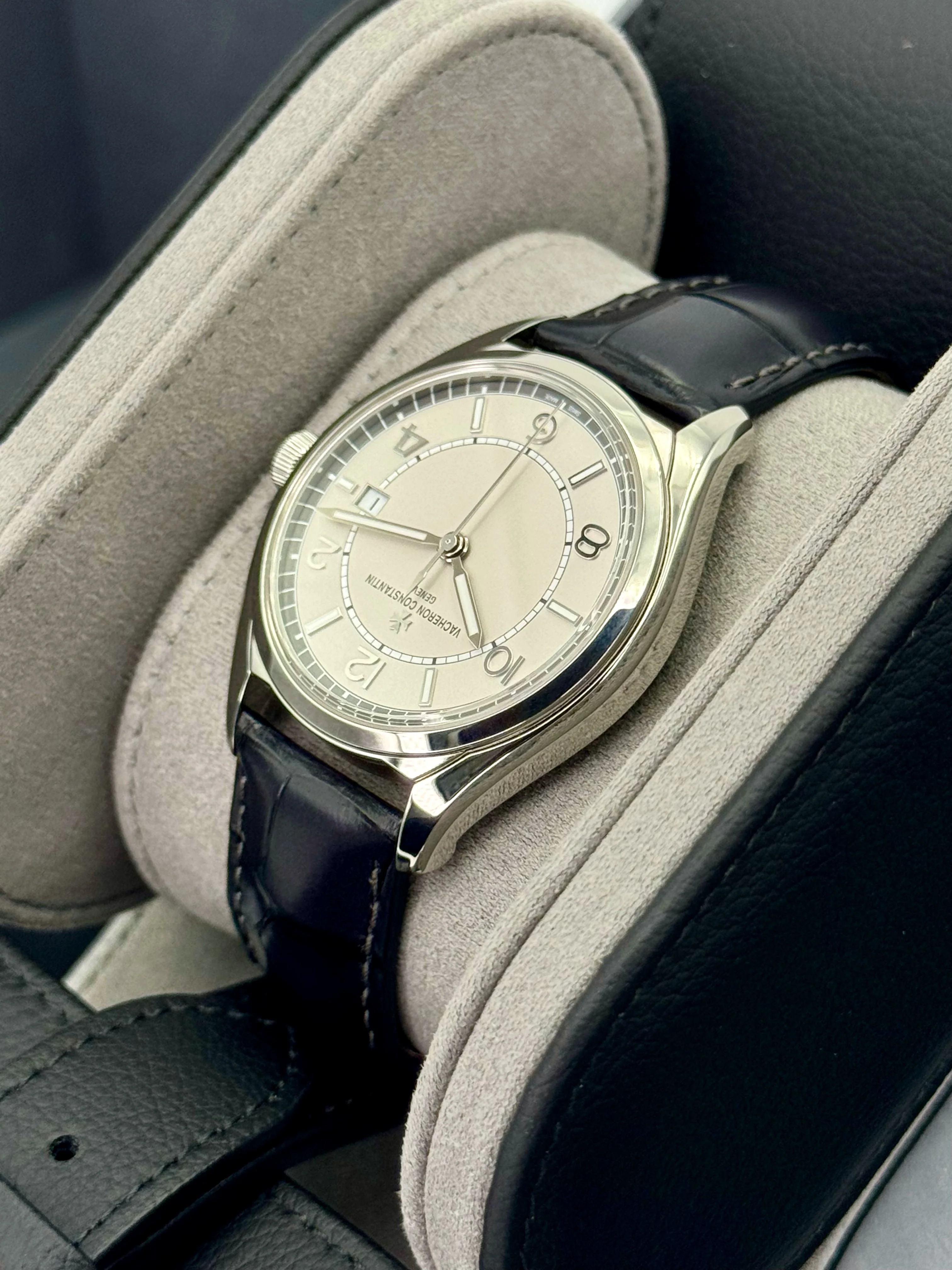 2025 Vacheron Constantin Fiftysix 40mm 4600E Stainless Steel Grey Dial - Image 7
