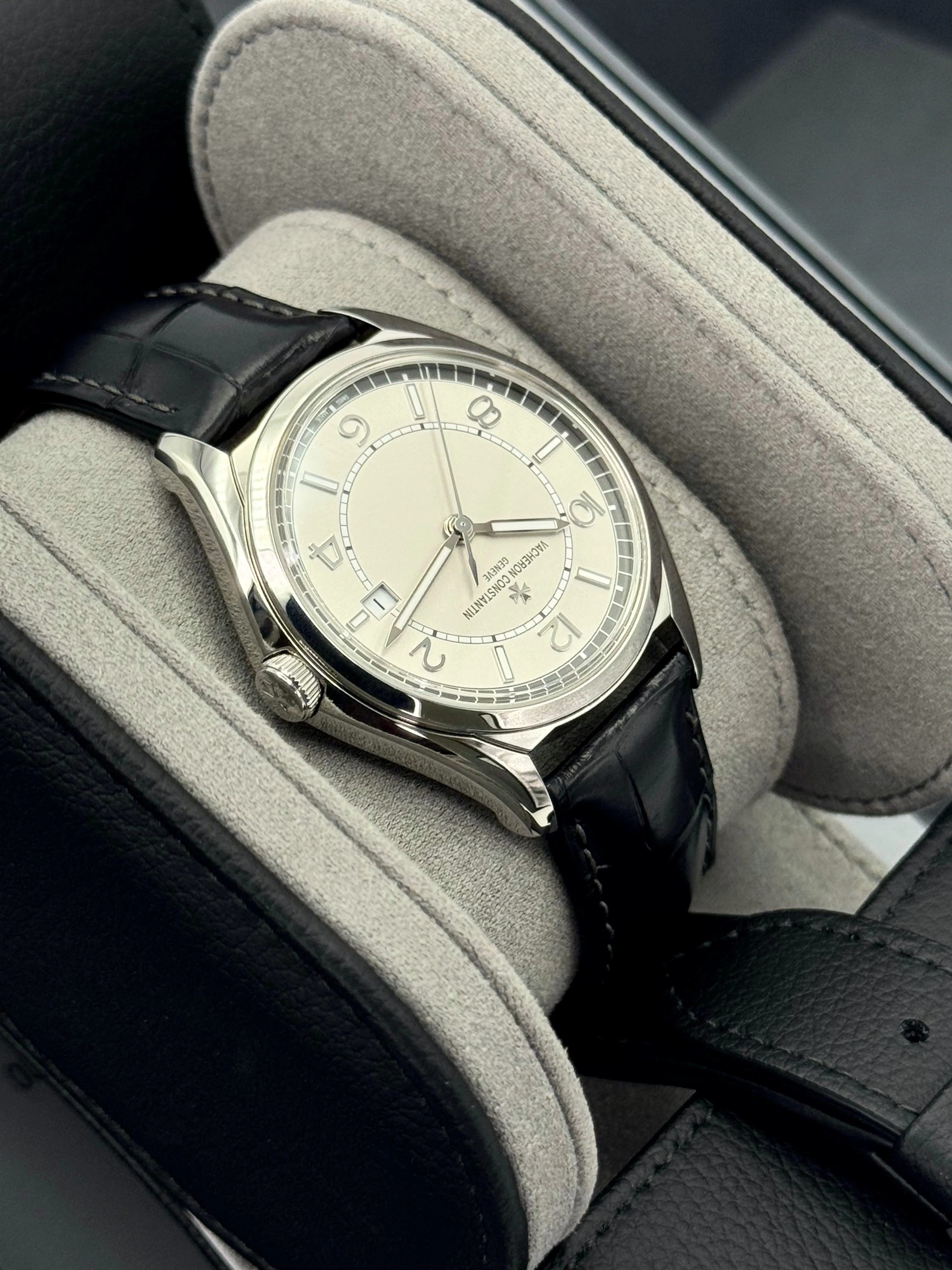 2025 Vacheron Constantin Fiftysix 40mm 4600E Stainless Steel Grey Dial - Image 8