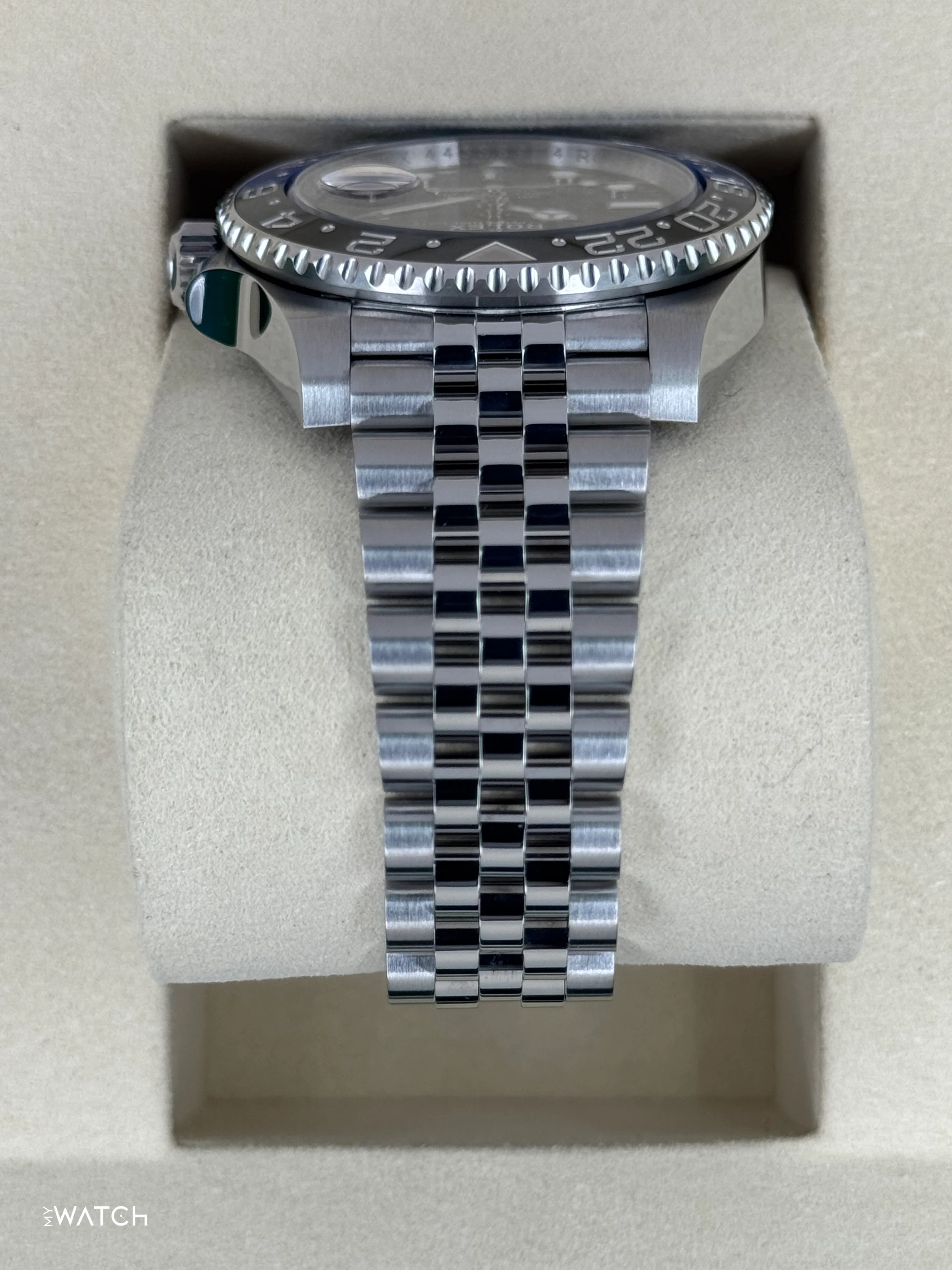 2026 Rolex GMT-Master II "Batgirl" 40mm 126710BLNR Jubilee - Image 4