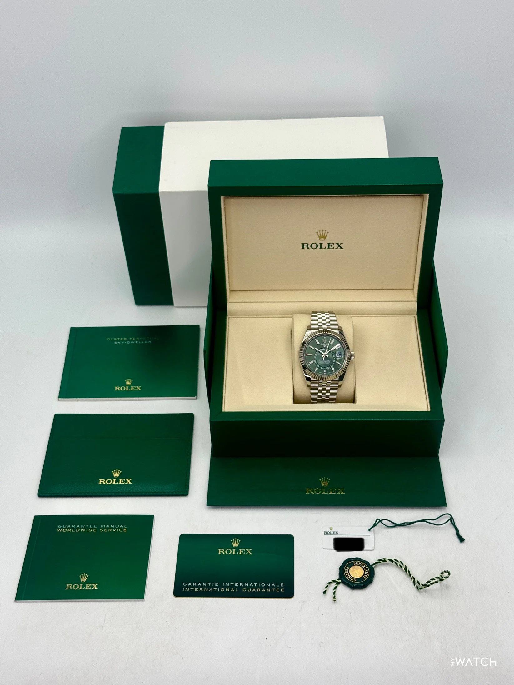 2026 Rolex Sky-Dweller 42mm 336934 Stainless Steel Jubilee Green Dial - Image 10