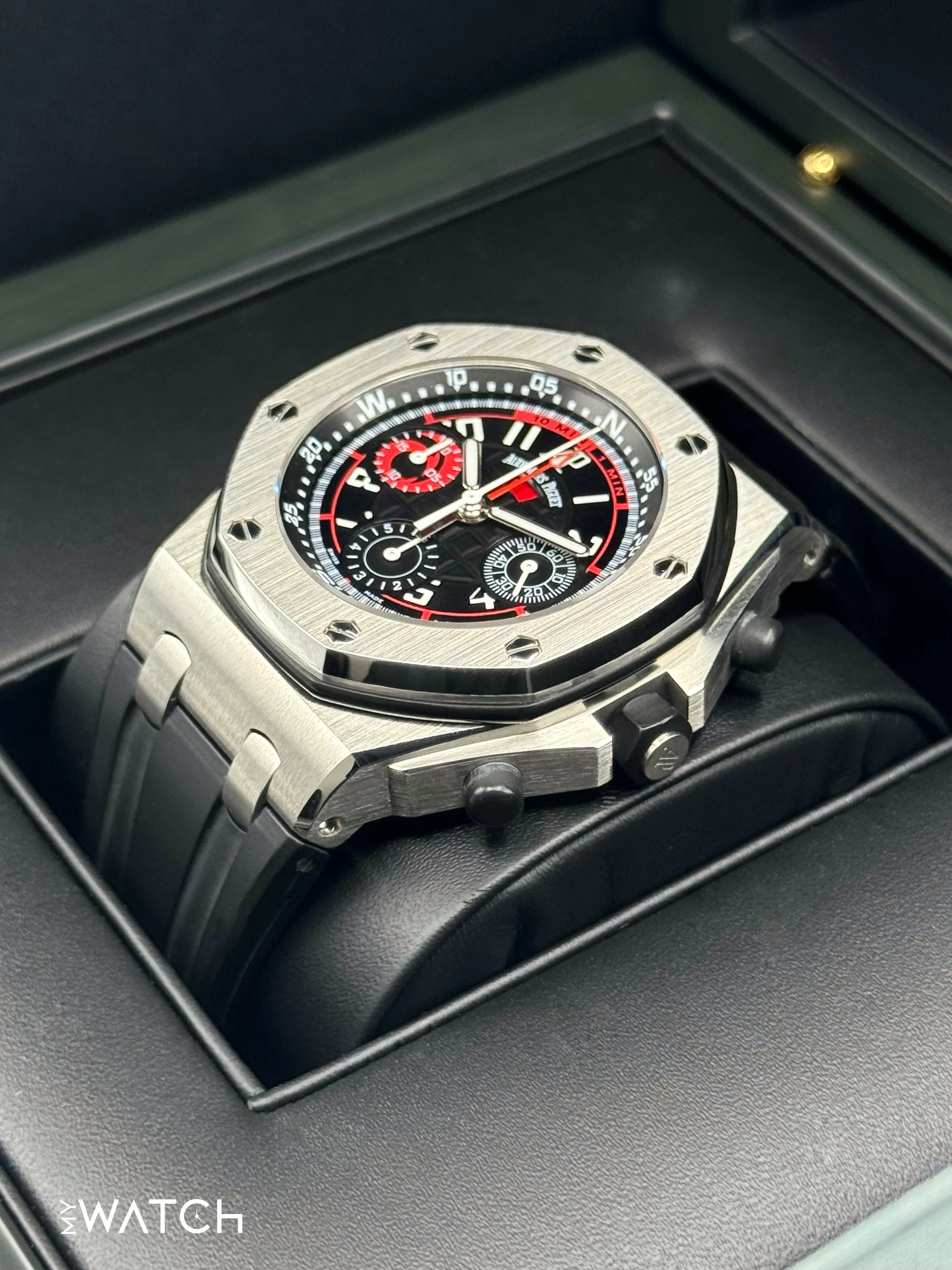 Audemars Piguet Royal Oak Offshore 44mm 26040ST Black Dial - Image 5