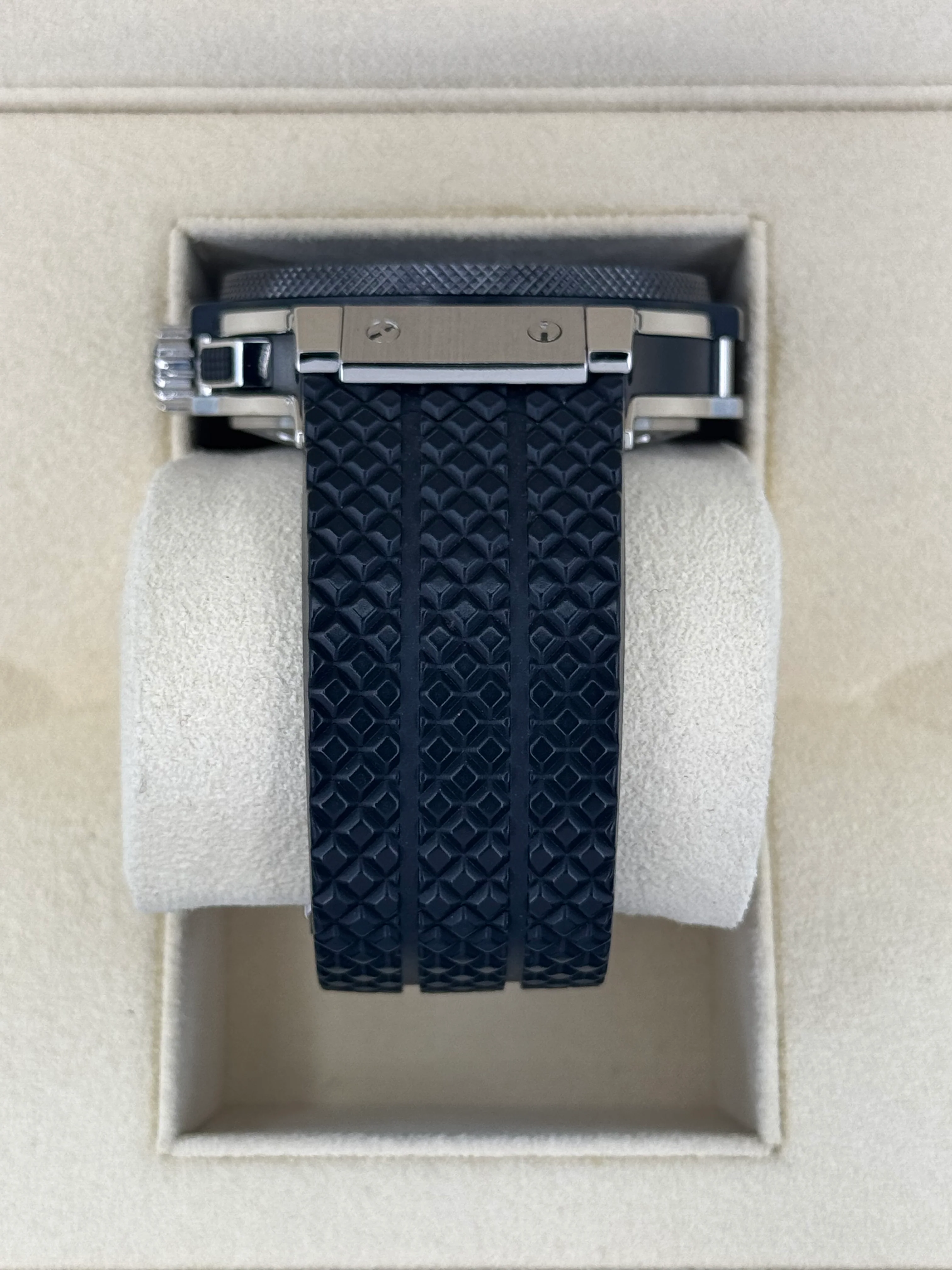 2010 Hublot Big Bang Chronograph Steele Ceramic 44mm Black Dial - Image 4