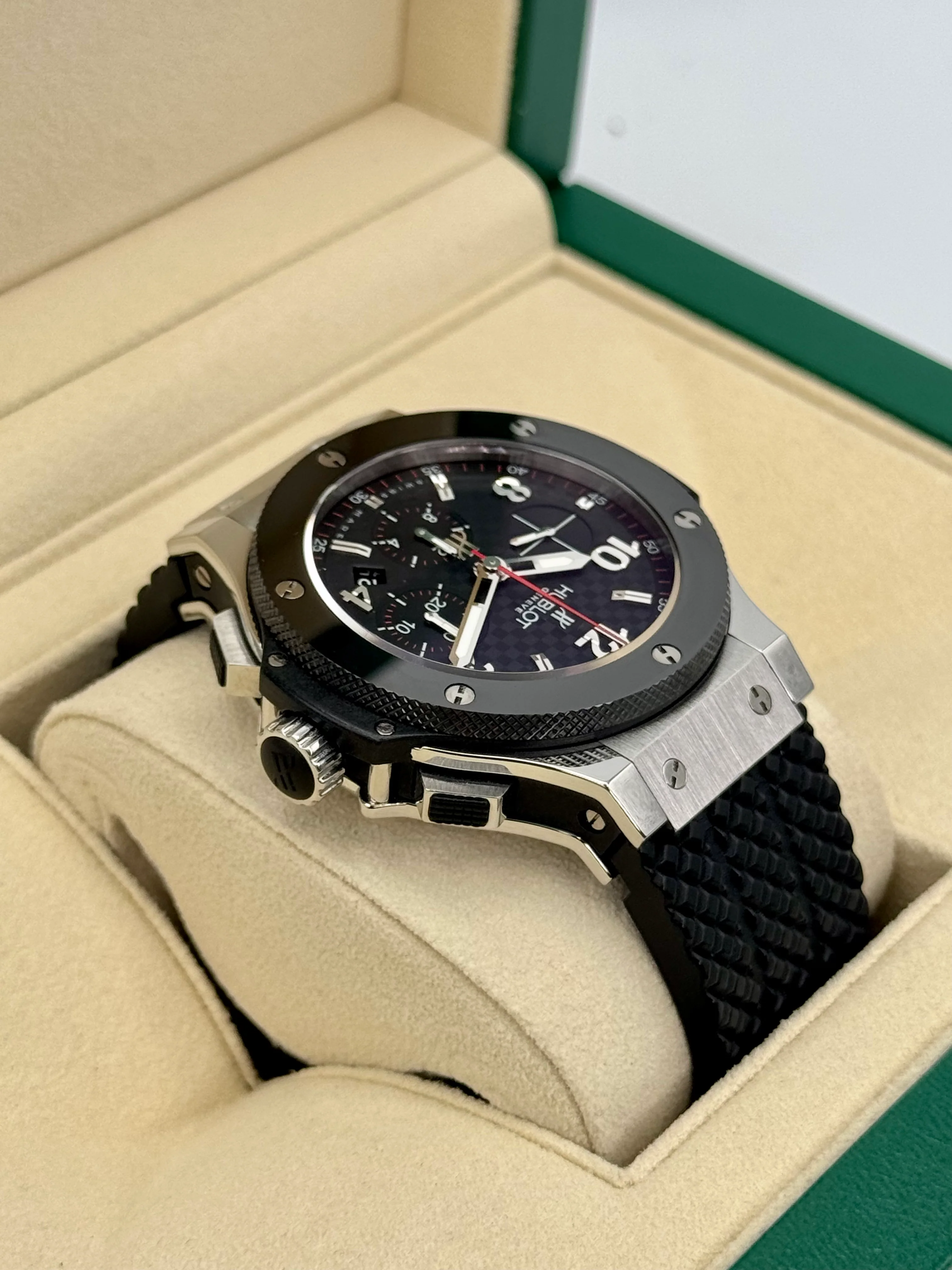 2010 Hublot Big Bang Chronograph Steele Ceramic 44mm Black Dial - Image 8