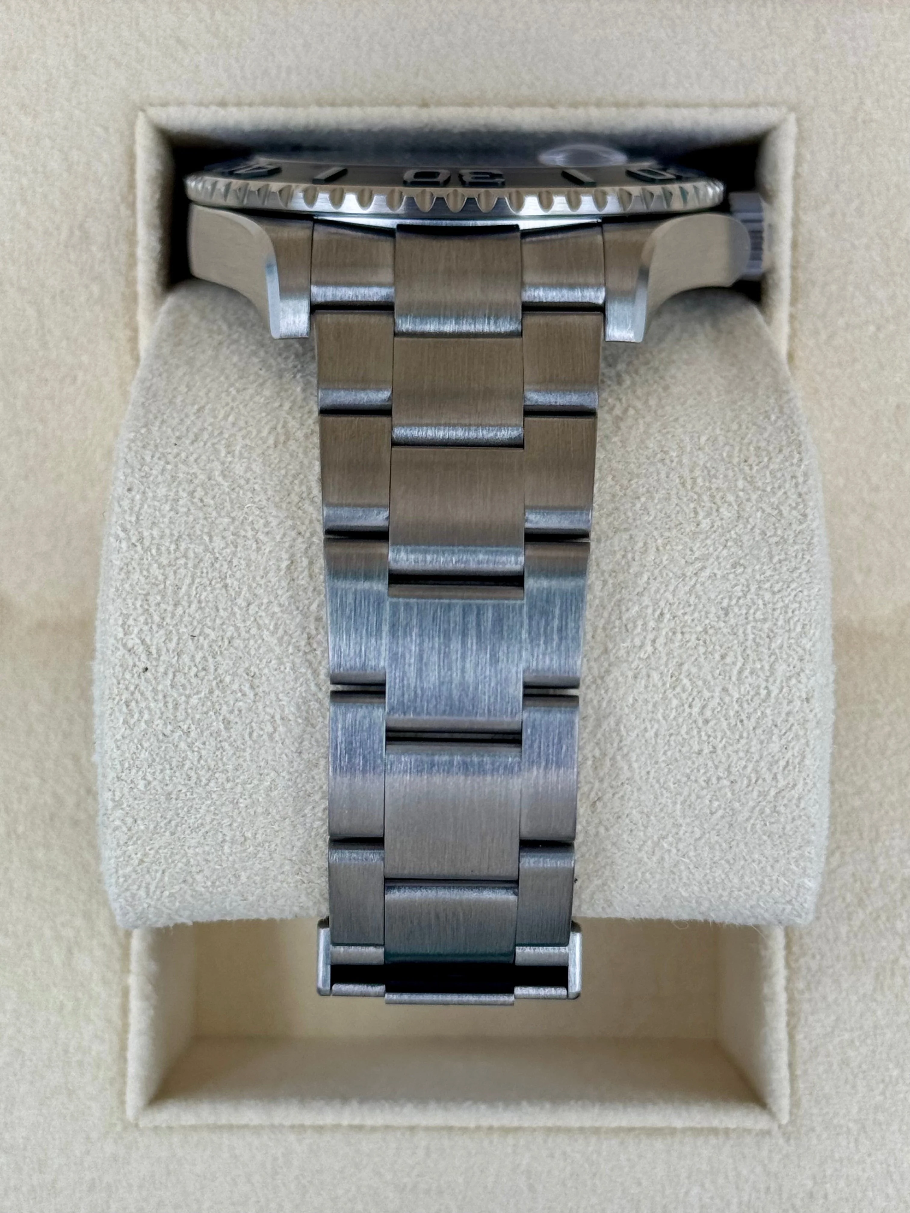 NEW 2025 Rolex Yacht-Master 42mm 226627 Titanium - Image 3