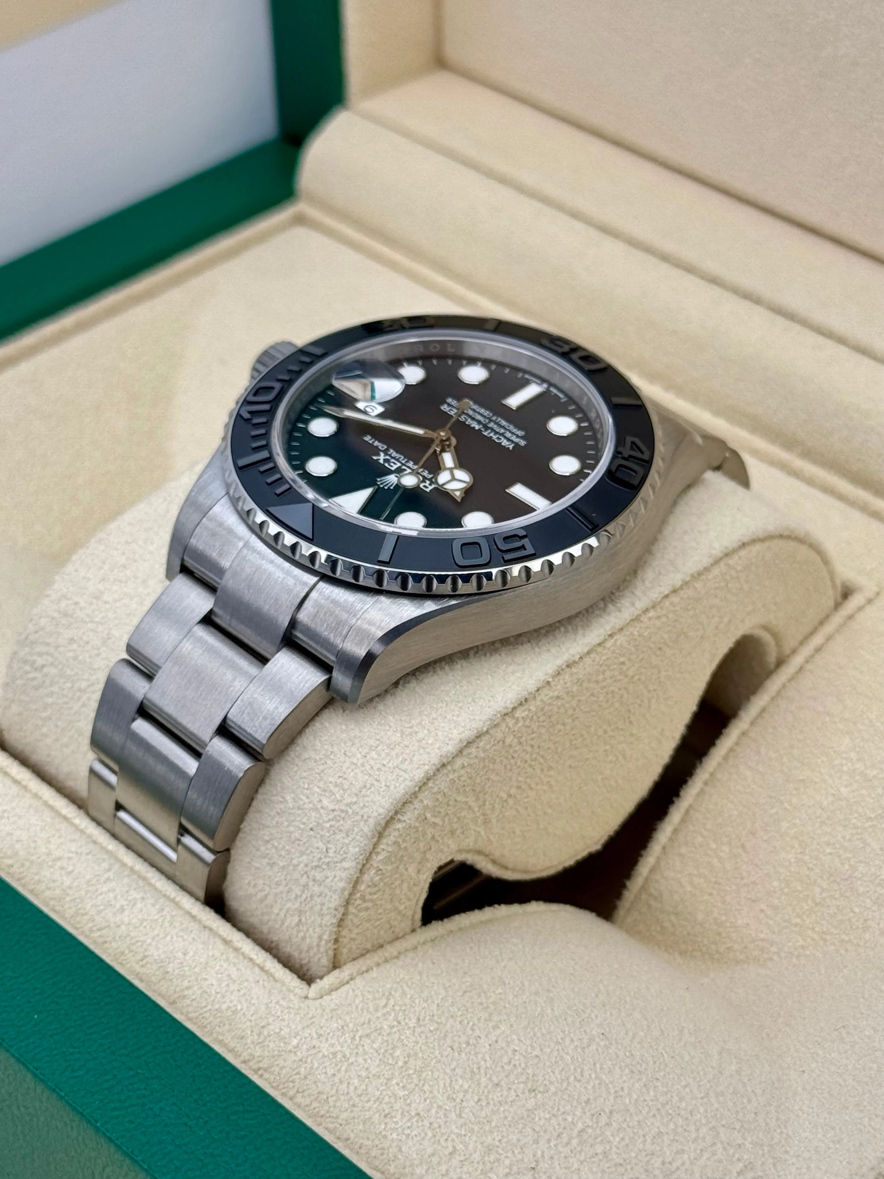 NEW 2025 Rolex Yacht-Master 42mm 226627 Titanium - Image 8