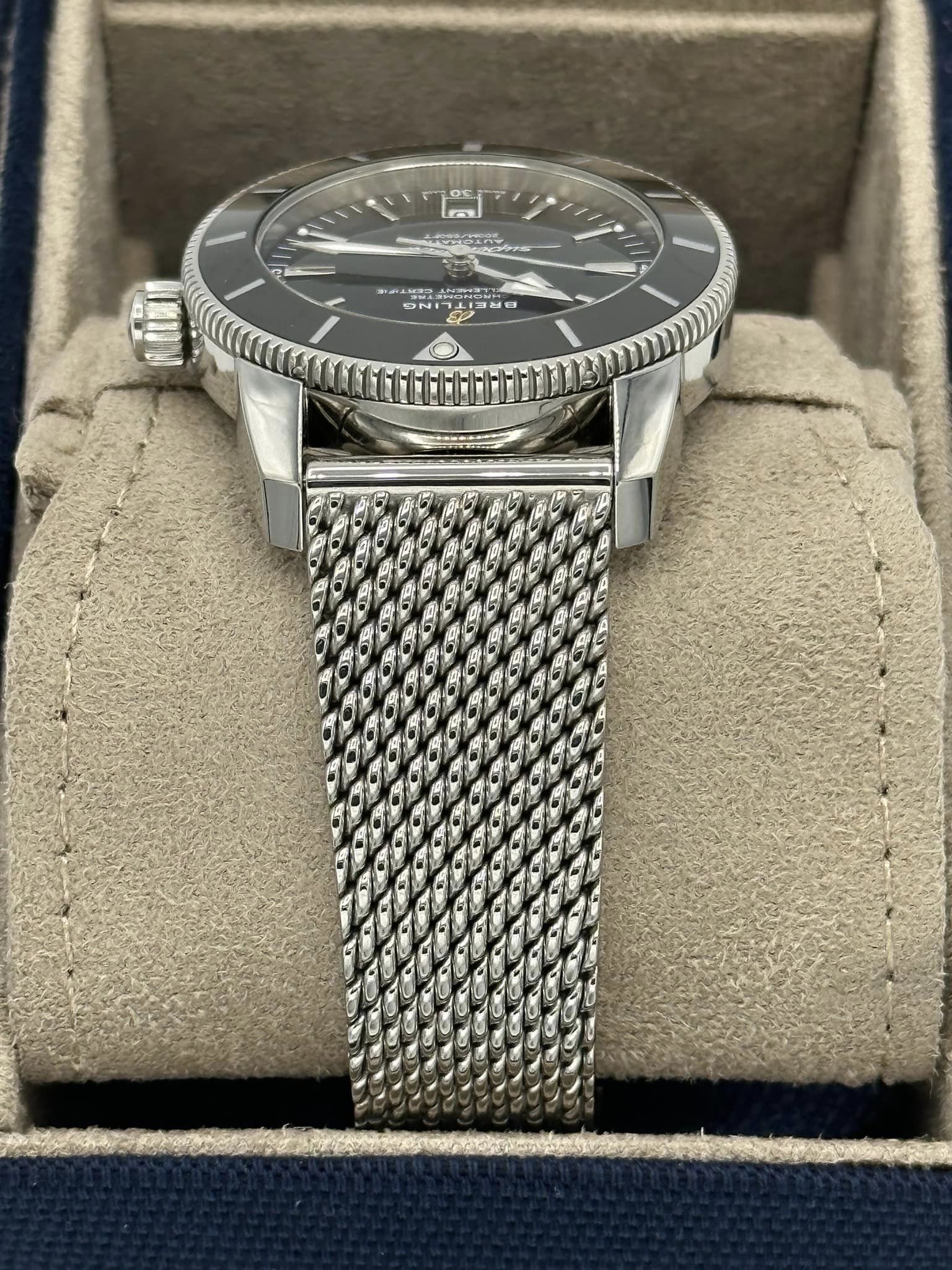 2023 Breitling Superocean Heritage 42mm AB2010 Green Dial - Image 4
