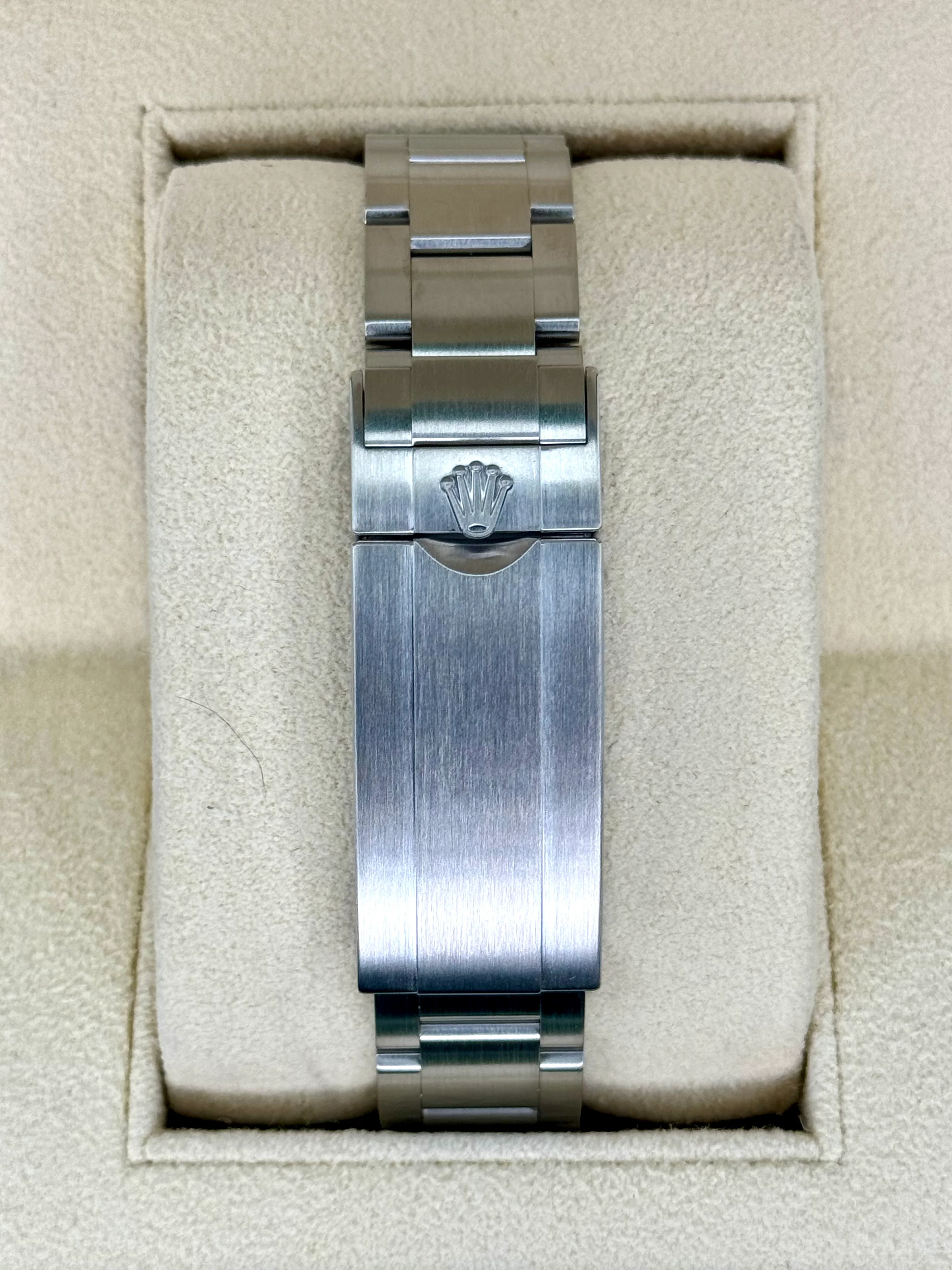 2014 Rolex Submariner "Hulk" 40mm 116610LV Green Dial - Image 2