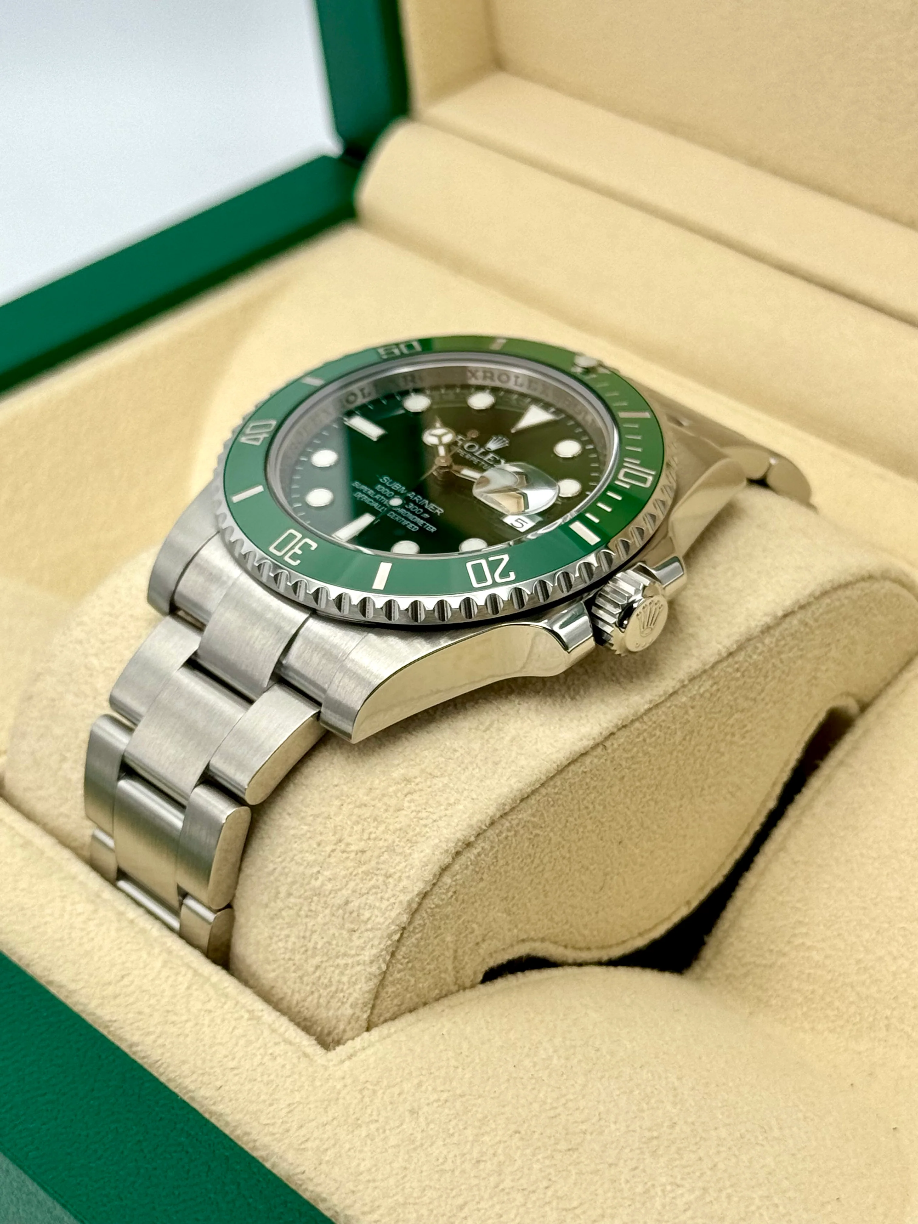 2014 Rolex Submariner "Hulk" 40mm 116610LV Green Dial - Image 5