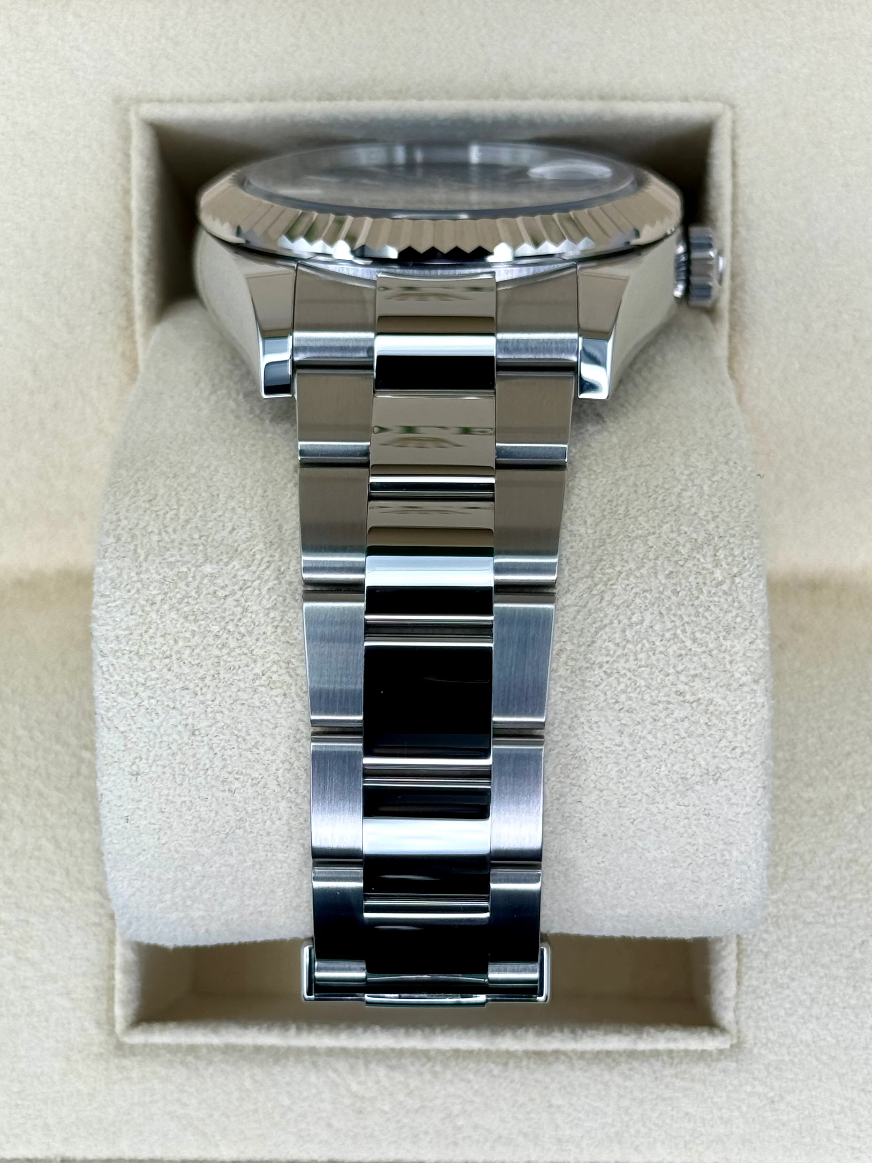 NEW 2024 Rolex Sky-Dweller 42mm 336934 Oyster Blue Dial - Image 3
