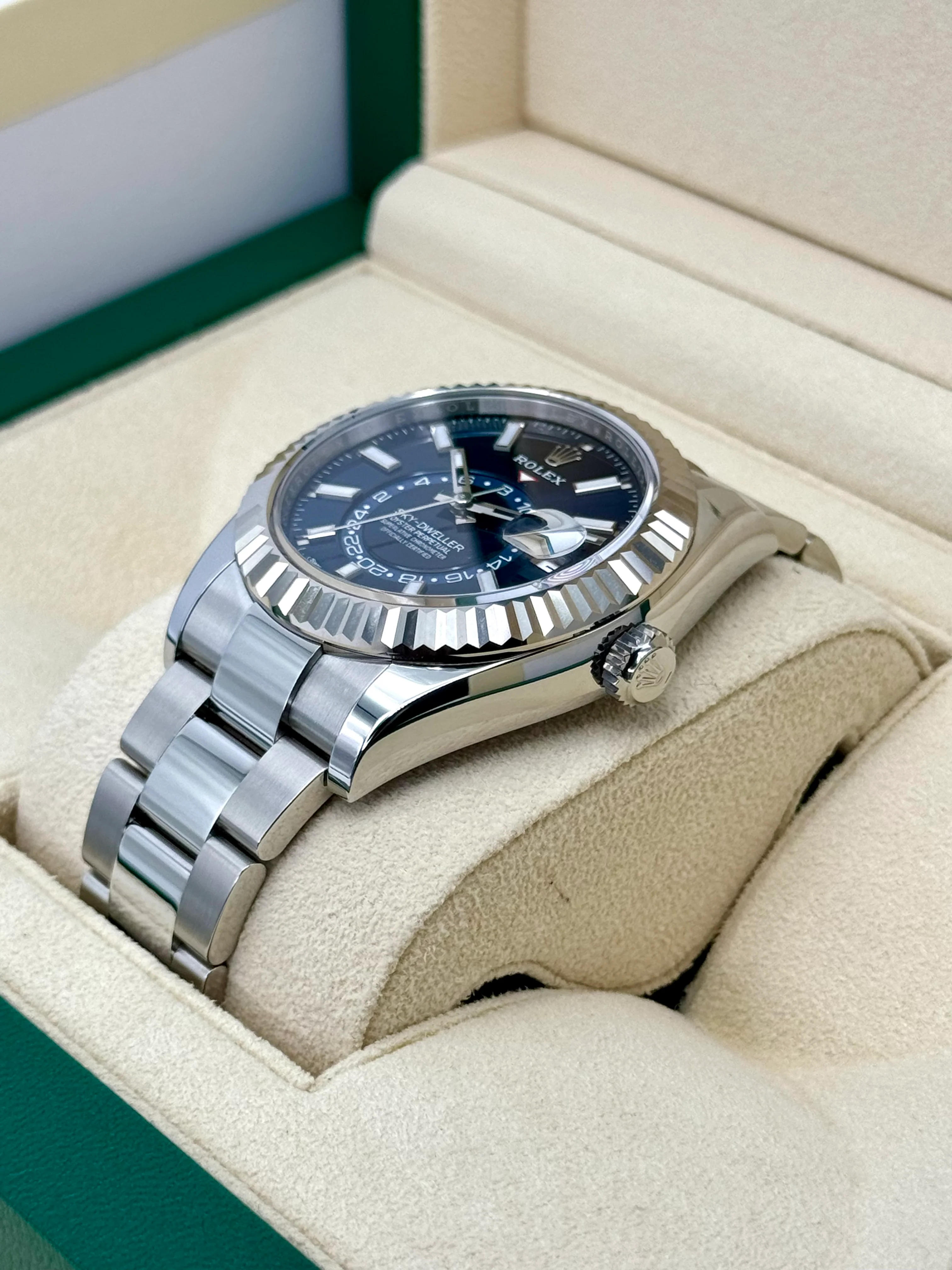 NEW 2024 Rolex Sky-Dweller 42mm 336934 Oyster Blue Dial - Image 5