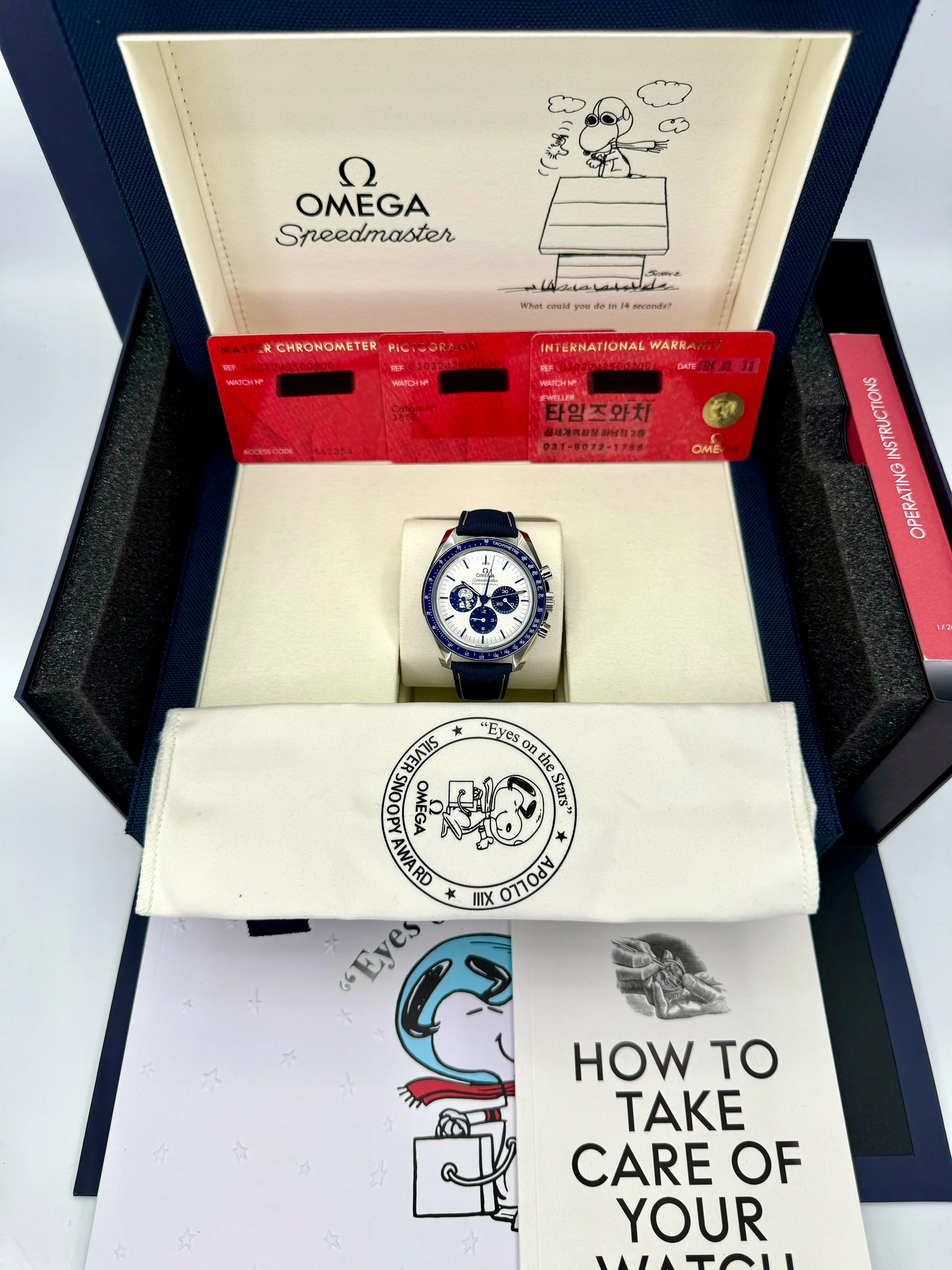 NEW 2024 Omega Speedmaster Silver Snoopy Award 310.32.42.50.02.001 - Image 11