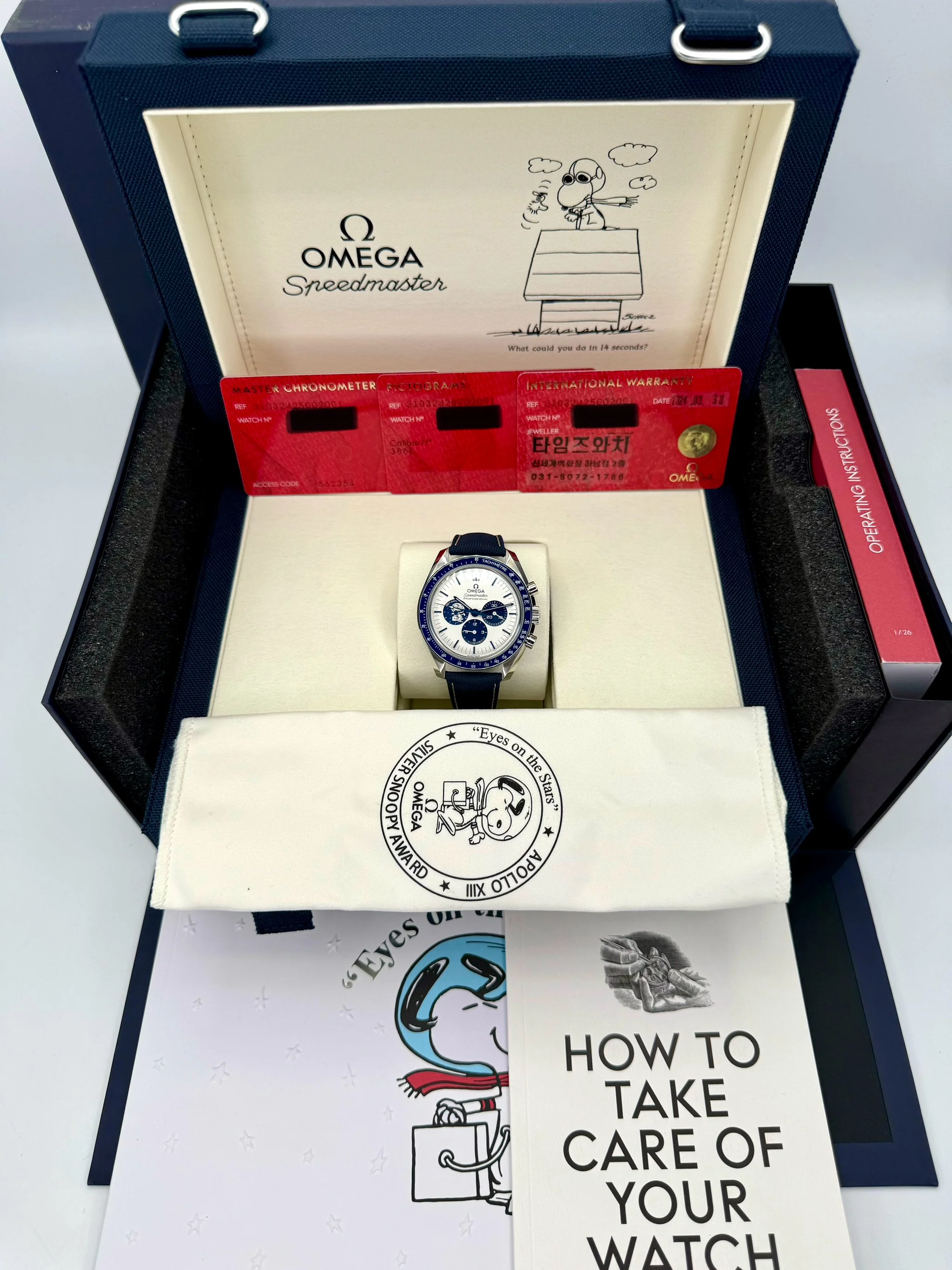 NEW 2024 Omega Speedmaster Silver Snoopy Award 310.32.42.50.02.001 - Image 12