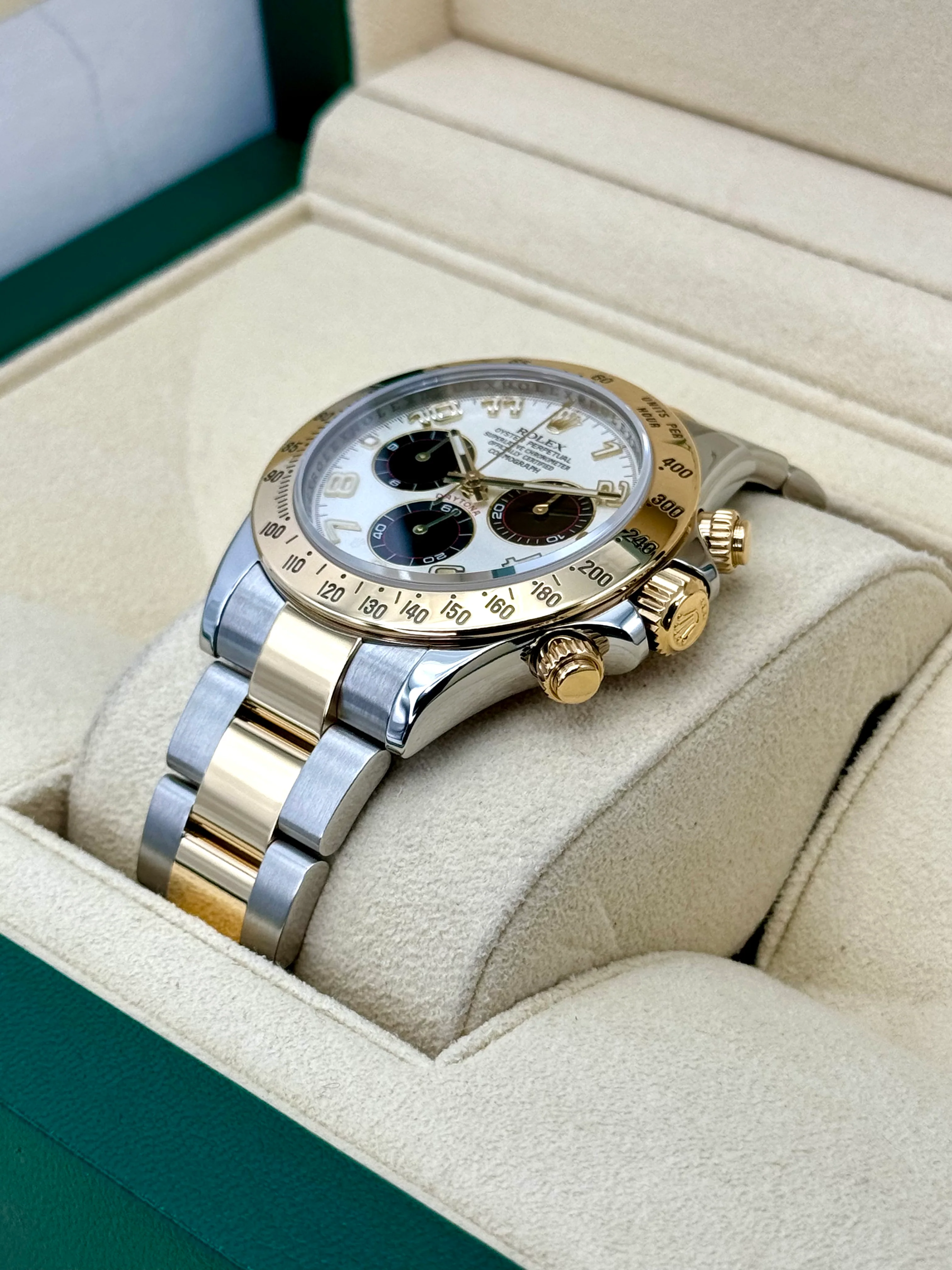 2019 Rolex Daytona 40mm 116523 116523 Panda Arabic Racing Dial - Image 5