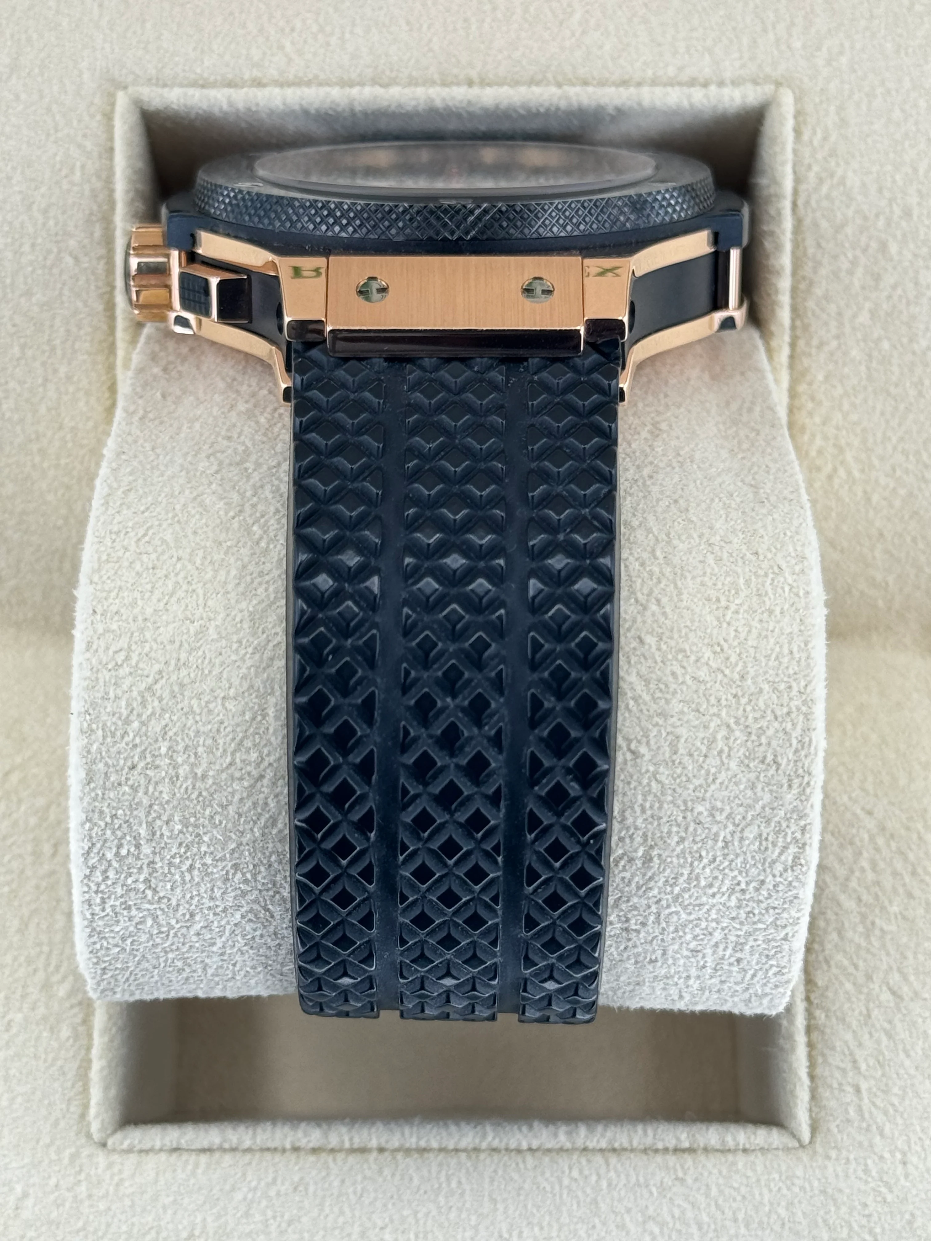 Big Bang Chronograph 41mm 341.PB.131.RX Rose Gold Black Dial - Image 4