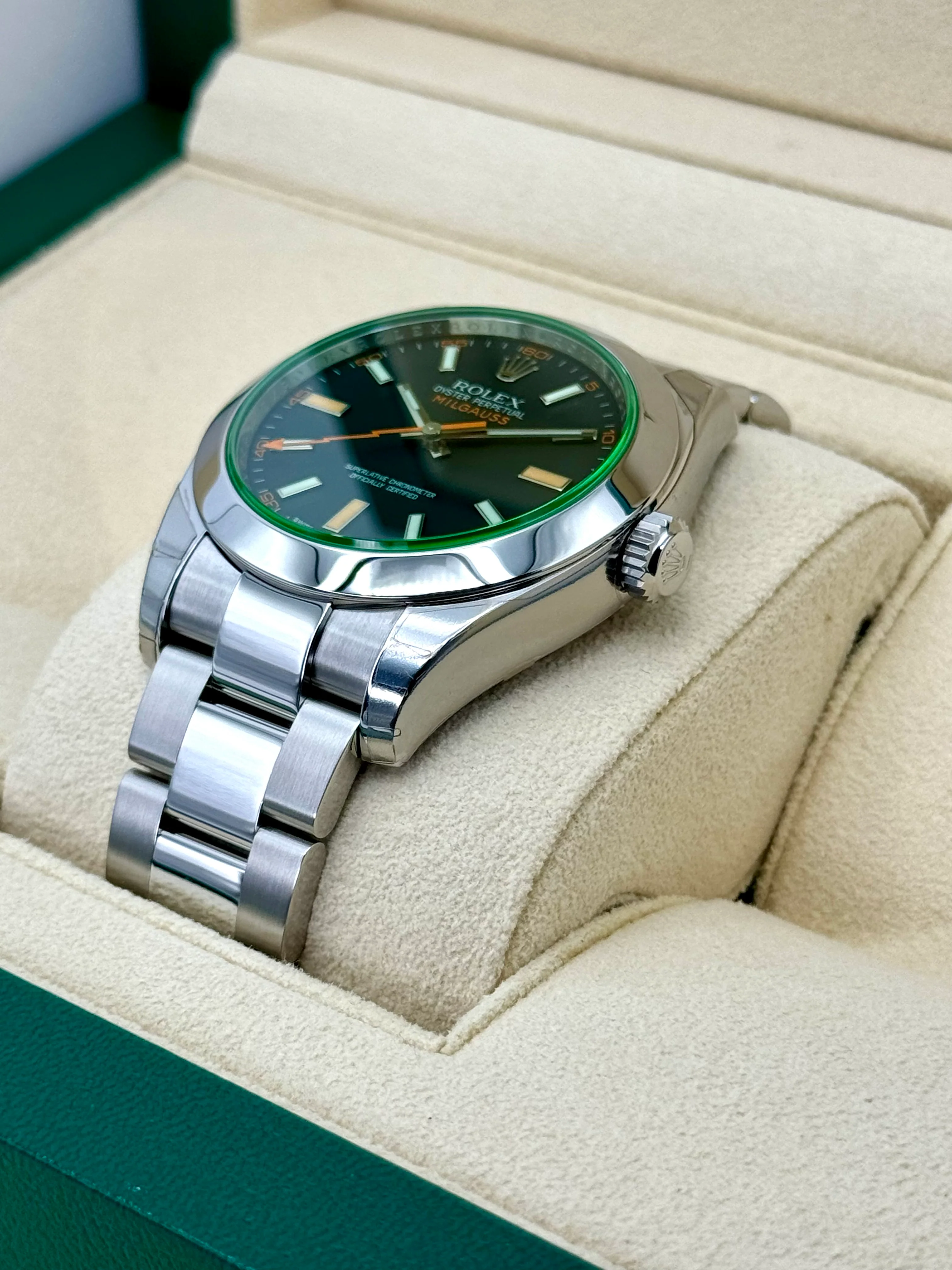 NEW 2009 Rolex Milgauss 40mm 116400GV Black Dial - Image 5