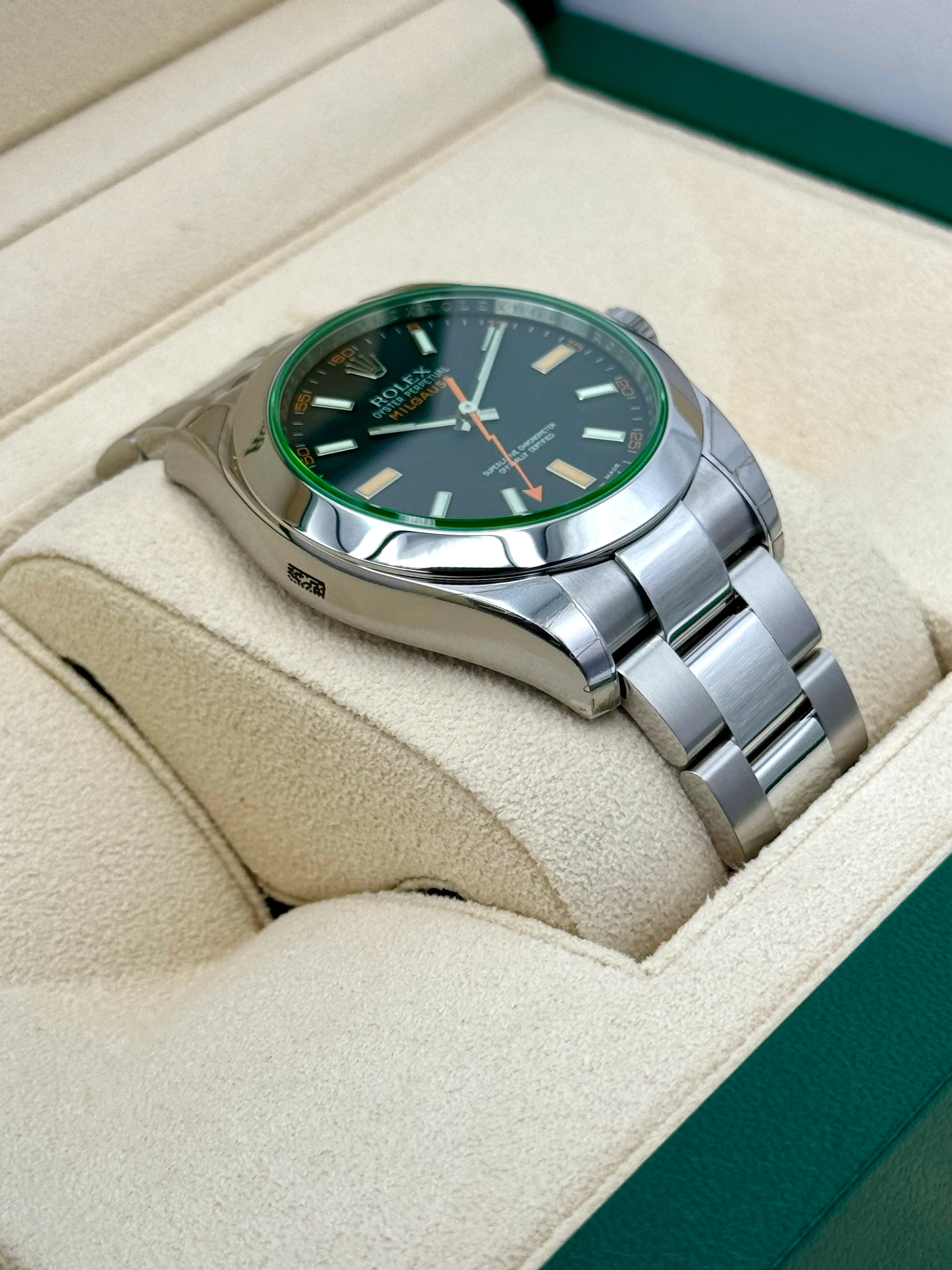 NEW 2009 Rolex Milgauss 40mm 116400GV Black Dial - Image 6