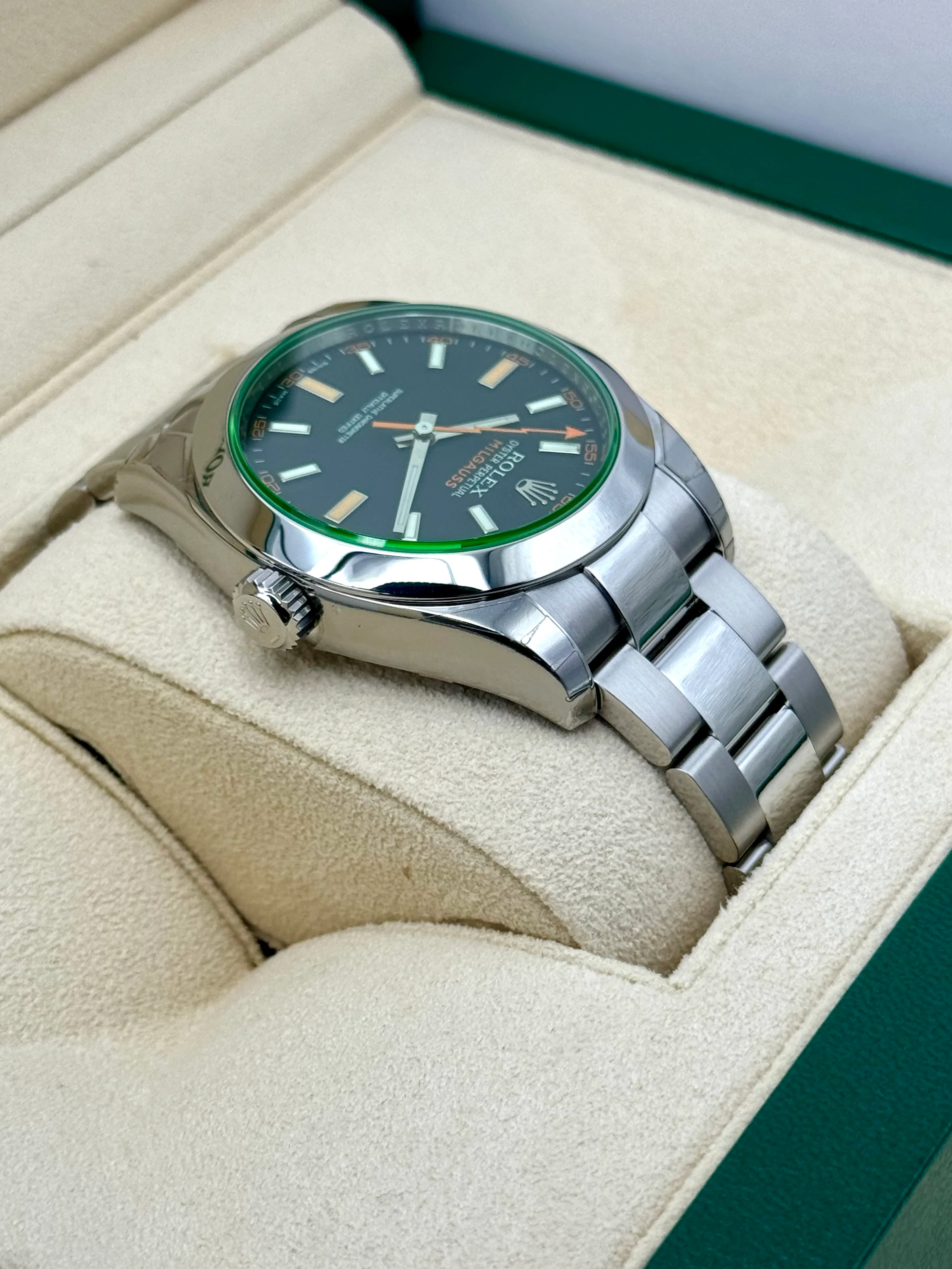 NEW 2009 Rolex Milgauss 40mm 116400GV Black Dial - Image 8