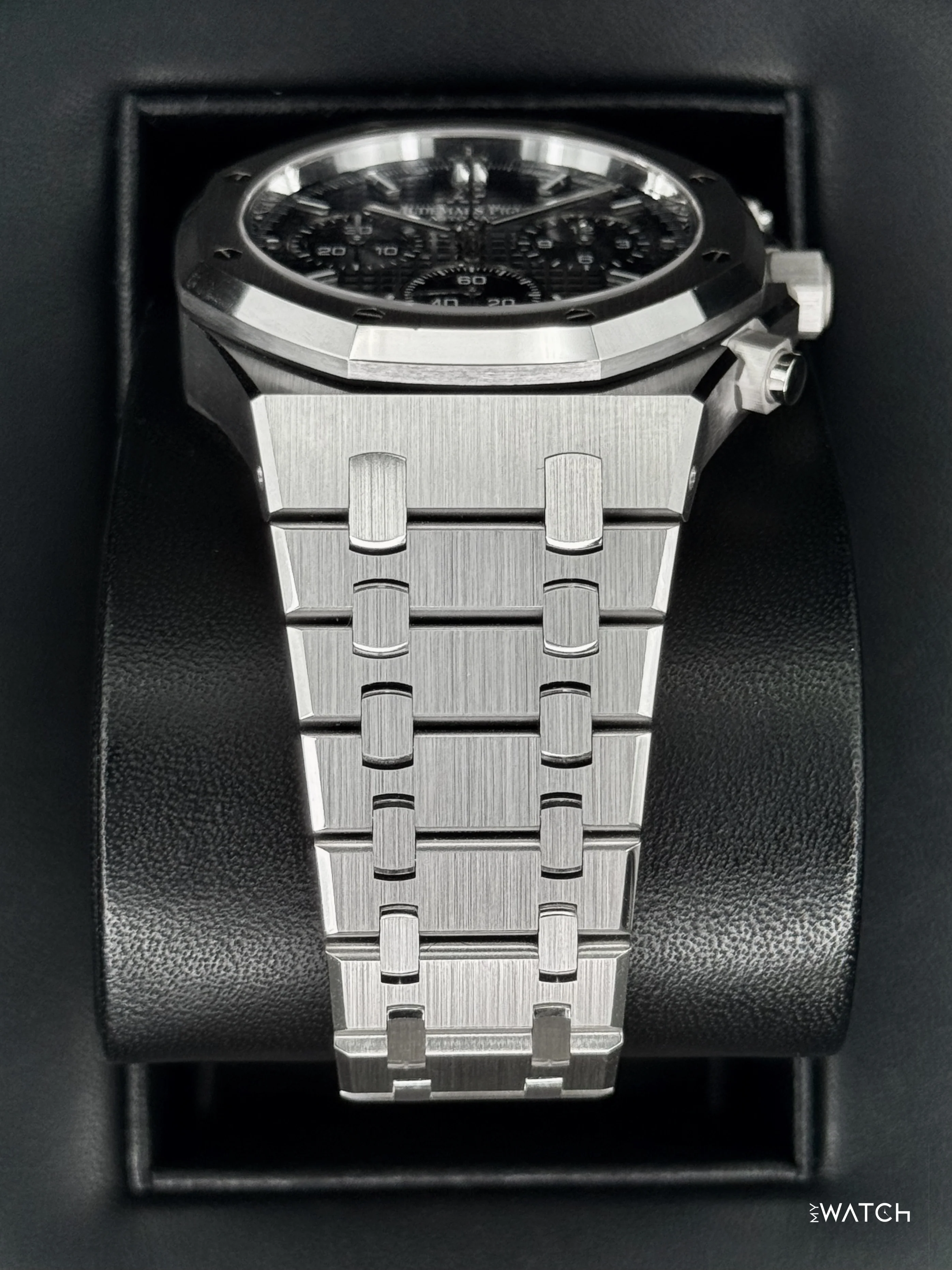 2021 Audemars Piguet  Royal Oak 41mm 26239BC White Gold Blue Dial - Image 3