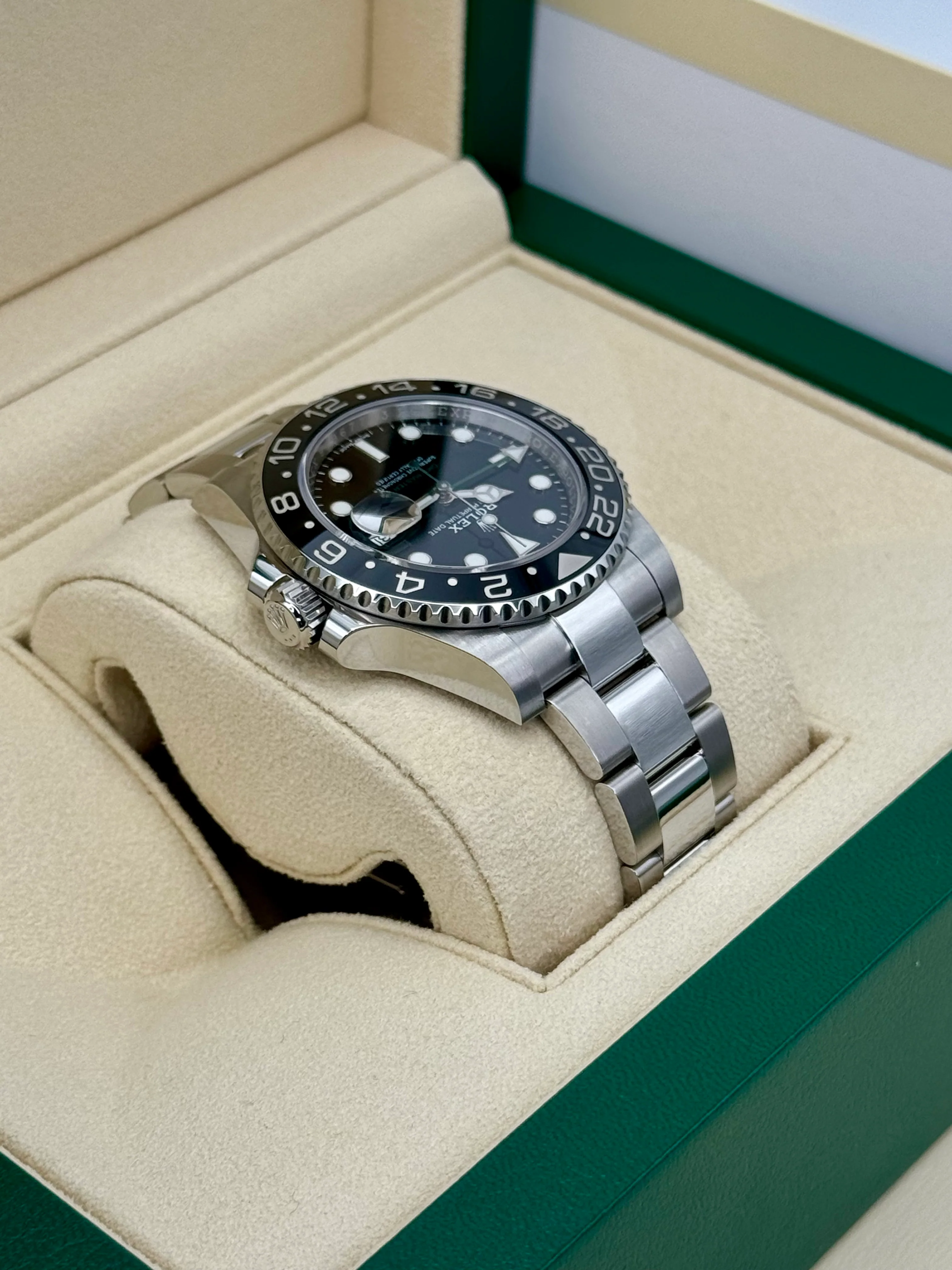 NEW 2022 Rolex GMT-Master II 40mm 116710LN Stainless Steel Black Dial - Image 8
