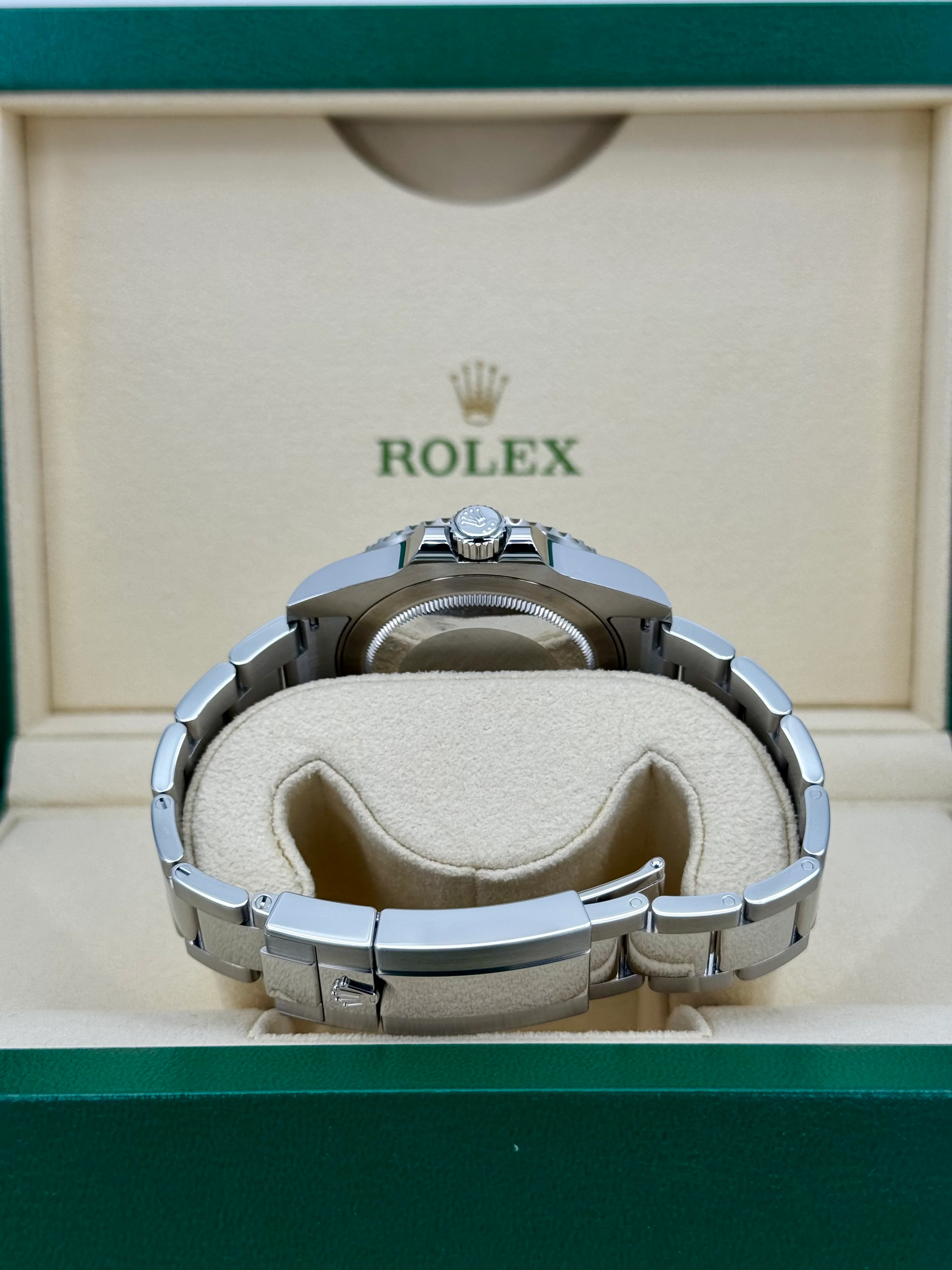 NEW 2022 Rolex GMT-Master II 40mm 116710LN Stainless Steel Black Dial - Image 9