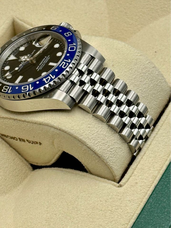 NEW 2022 Rolex GMT-Master II “Batgirl” 40mm 126710BLNR Jubilee Black Dial - Image 5