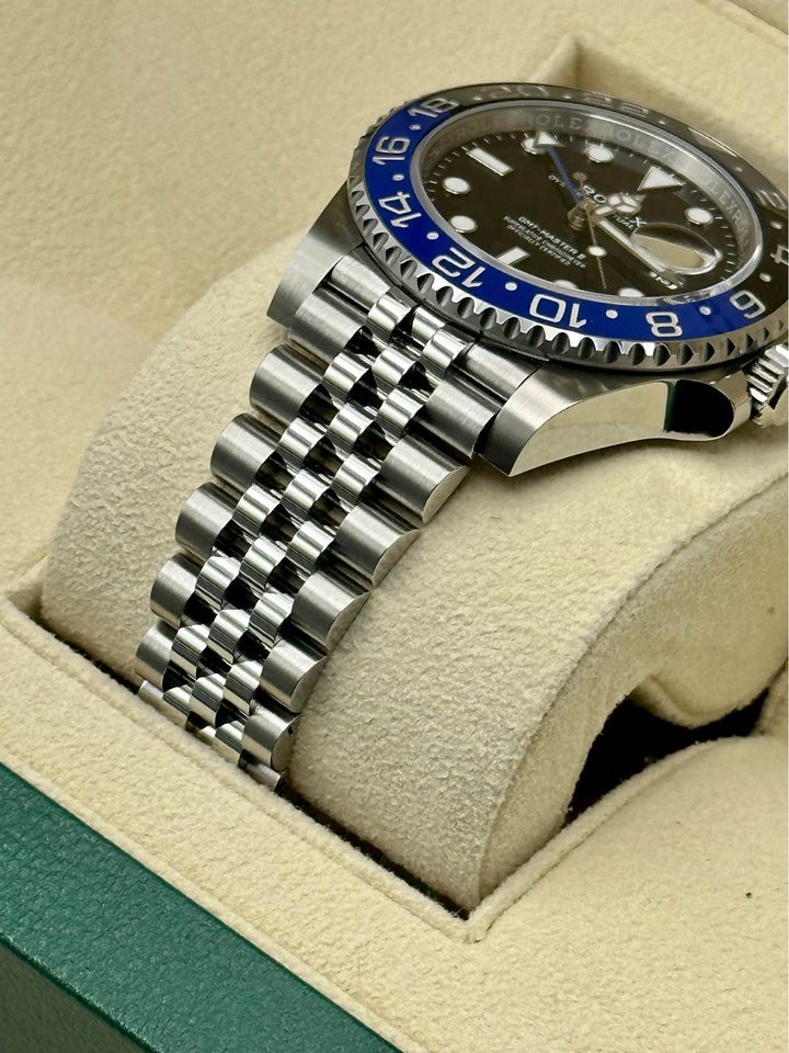 NEW 2022 Rolex GMT-Master II “Batgirl” 40mm 126710BLNR Jubilee Black Dial - Image 6