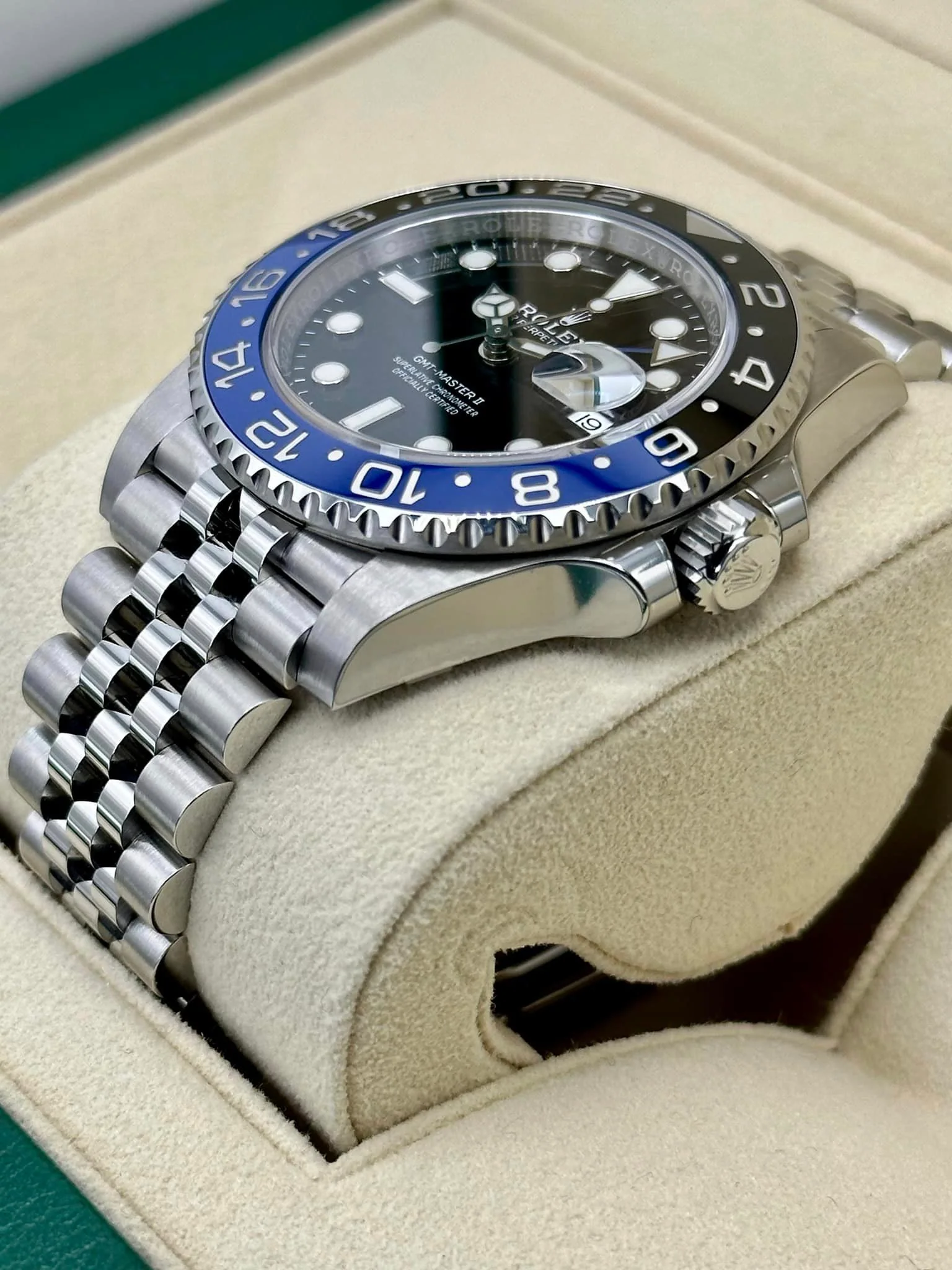 NEW 2022 Rolex GMT-Master II "Batgirl" 40mm 126710BLNR Jubilee Black Dial - Image 5