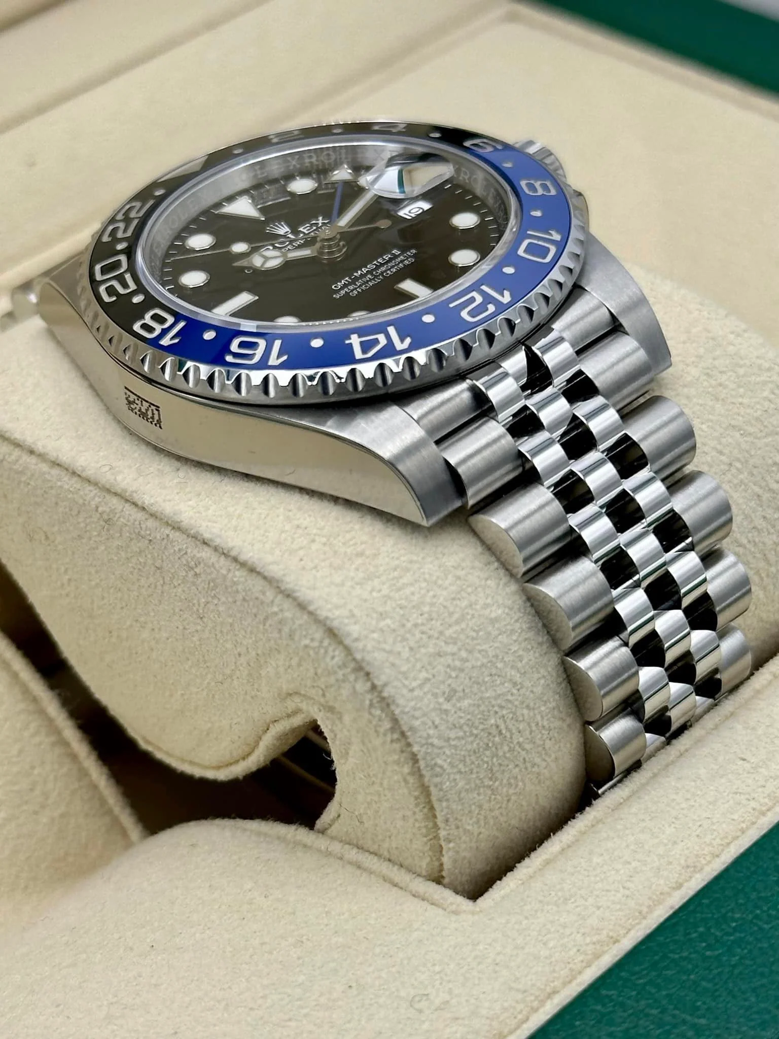 NEW 2022 Rolex GMT-Master II "Batgirl" 40mm 126710BLNR Jubilee Black Dial - Image 6