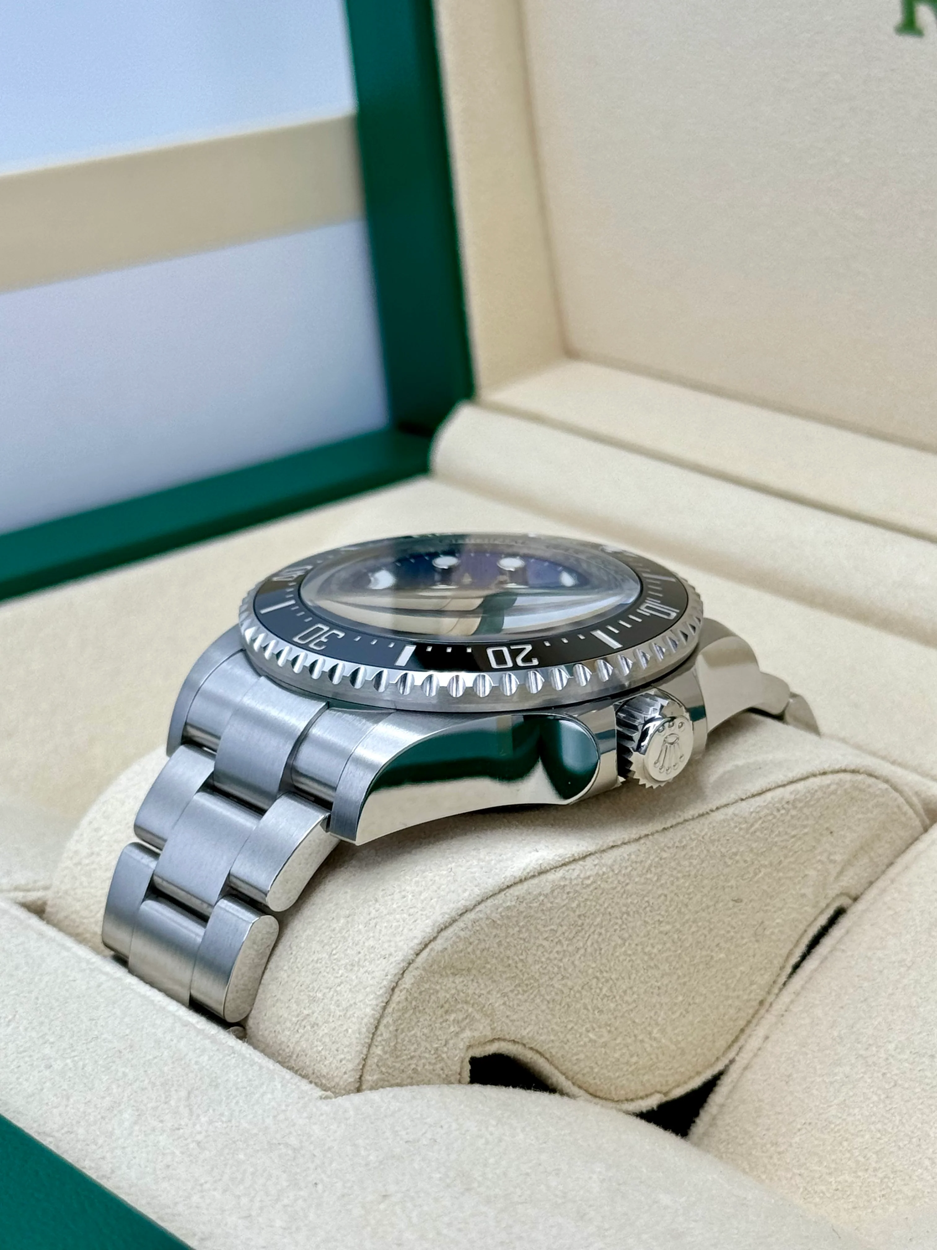 NEW 2022 Rolex Deepsea James Cameron 44mm 126660 Blue Dial - Image 5