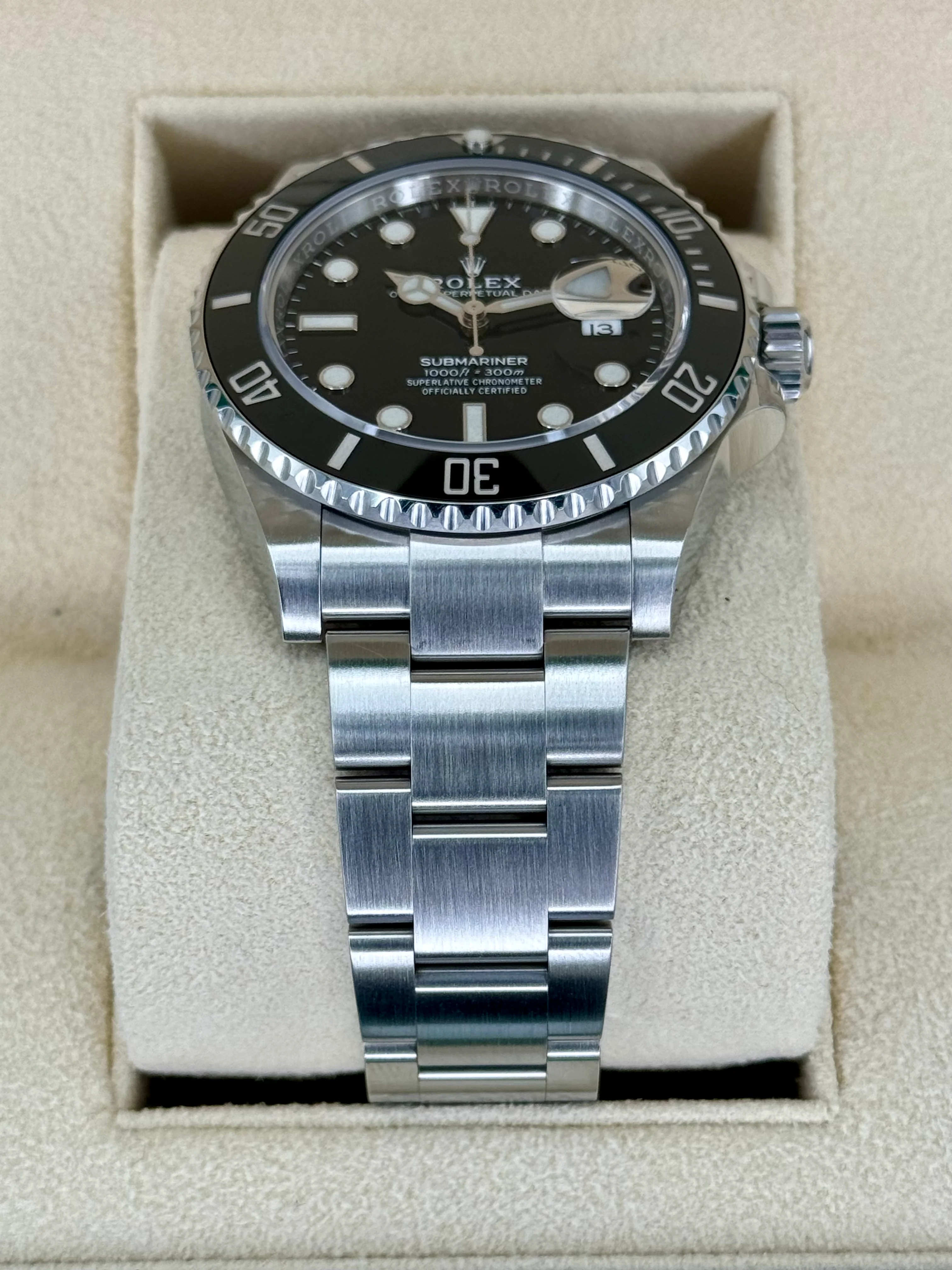 NEW 2022 Rolex Submariner 41mm 126610LN Stainless Steel Black Dial - Image 3