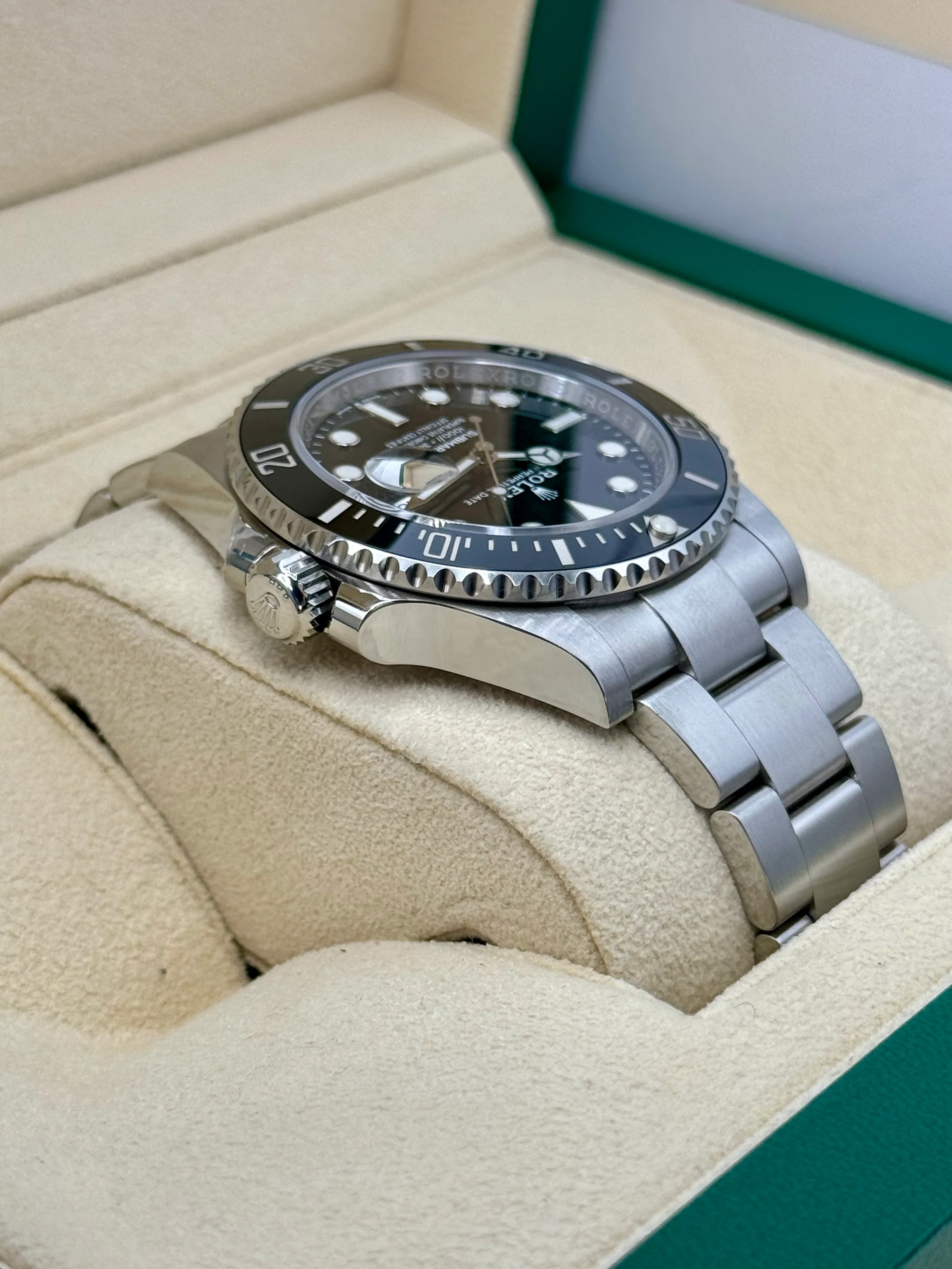 NEW 2022 Rolex Submariner 41mm 126610LN Stainless Steel Black Dial - Image 8