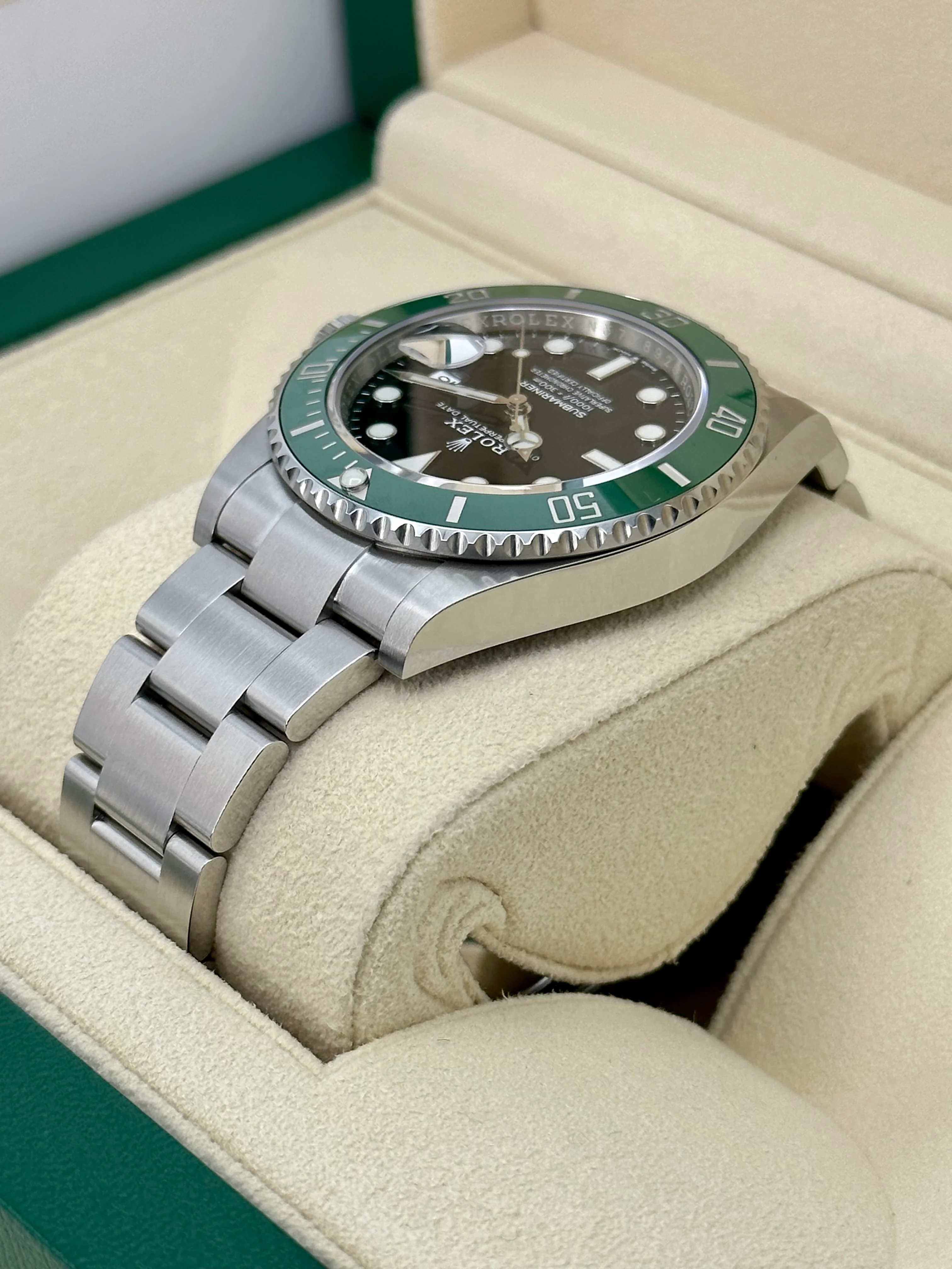 NEW 2022 Rolex Submariner “Starbucks” 41mm 126610LV Black Dial - Image 7