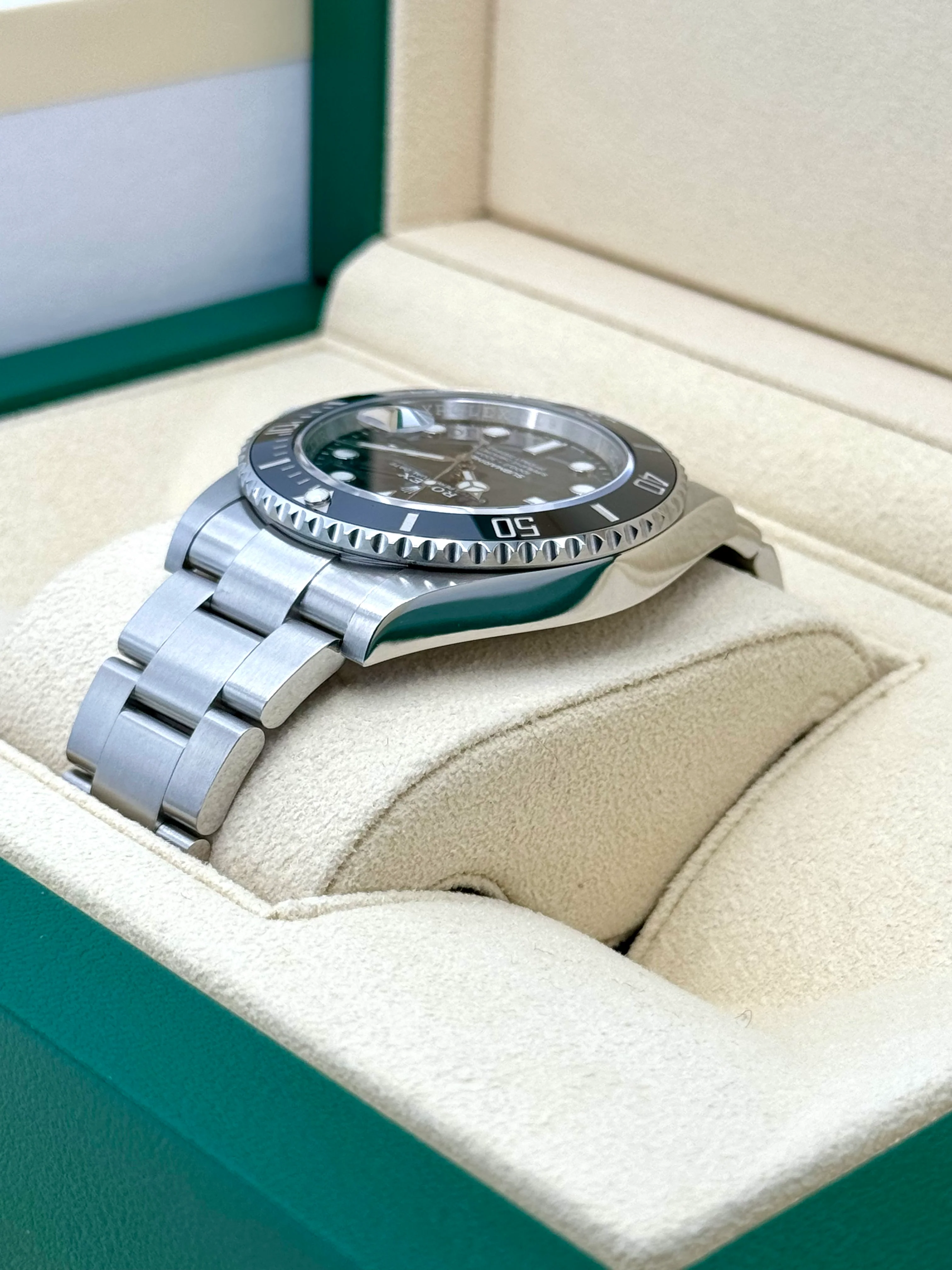 NEW 2022 Rolex Submariner 41mm 126610LN Stainless Steel Black Dial - Image 7