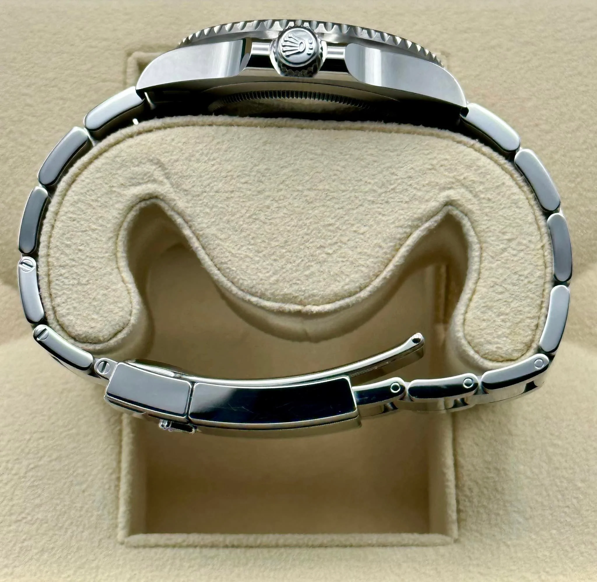 New 2023 Rolex GMT-Master II "Batman" 40mm 126710BLNR Oyster - Image 10