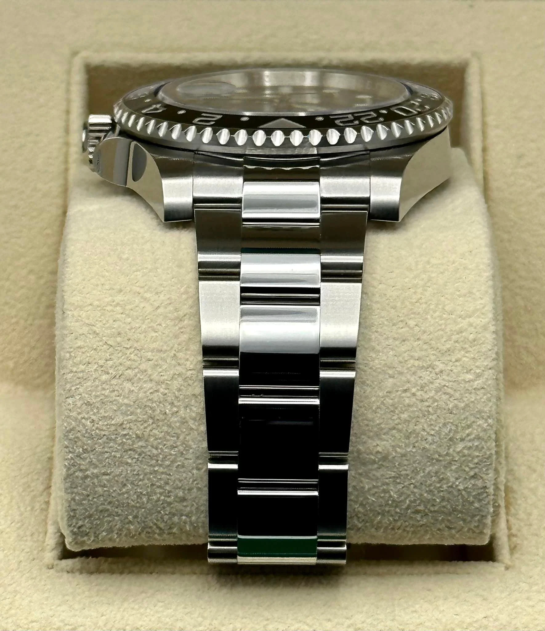 New 2023 Rolex GMT-Master II "Batman" 40mm 126710BLNR Oyster - Image 4