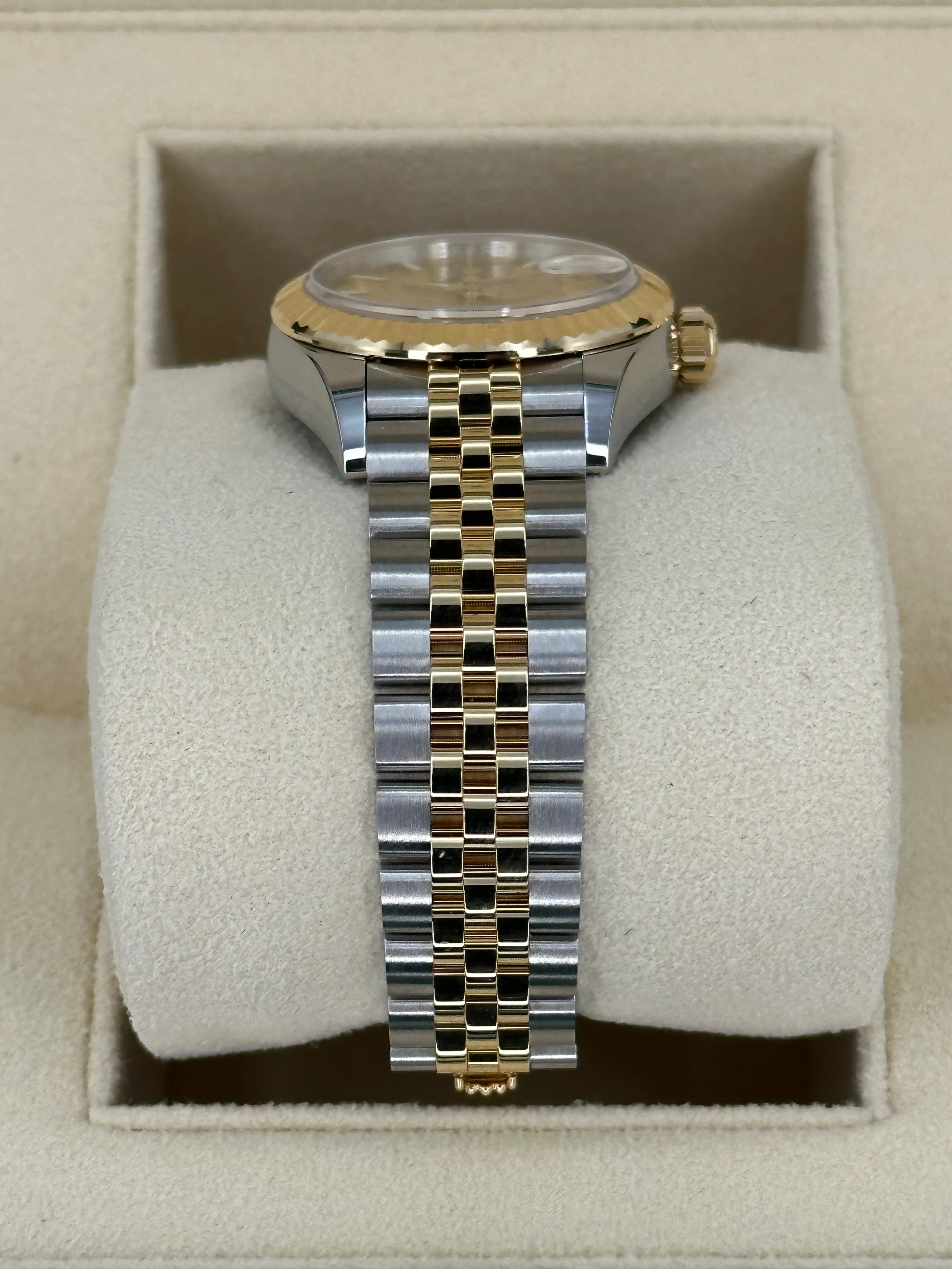 NEW 2023 Lady-Datejust 28mm 279173 Two-Tone Gold Stick Dial - Image 3