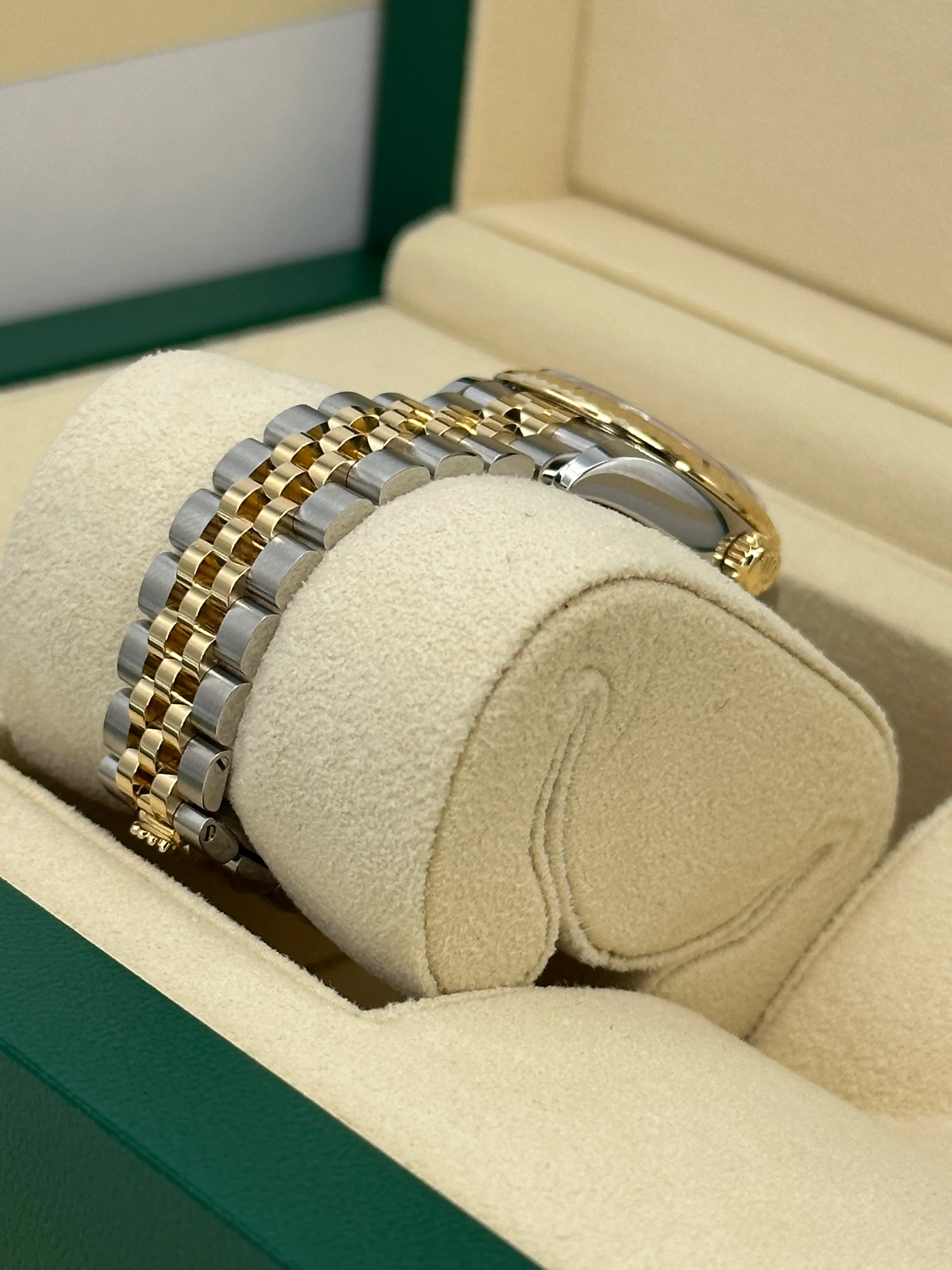 NEW 2023 Lady-Datejust 28mm 279173 Two-Tone Gold Stick Dial - Image 5
