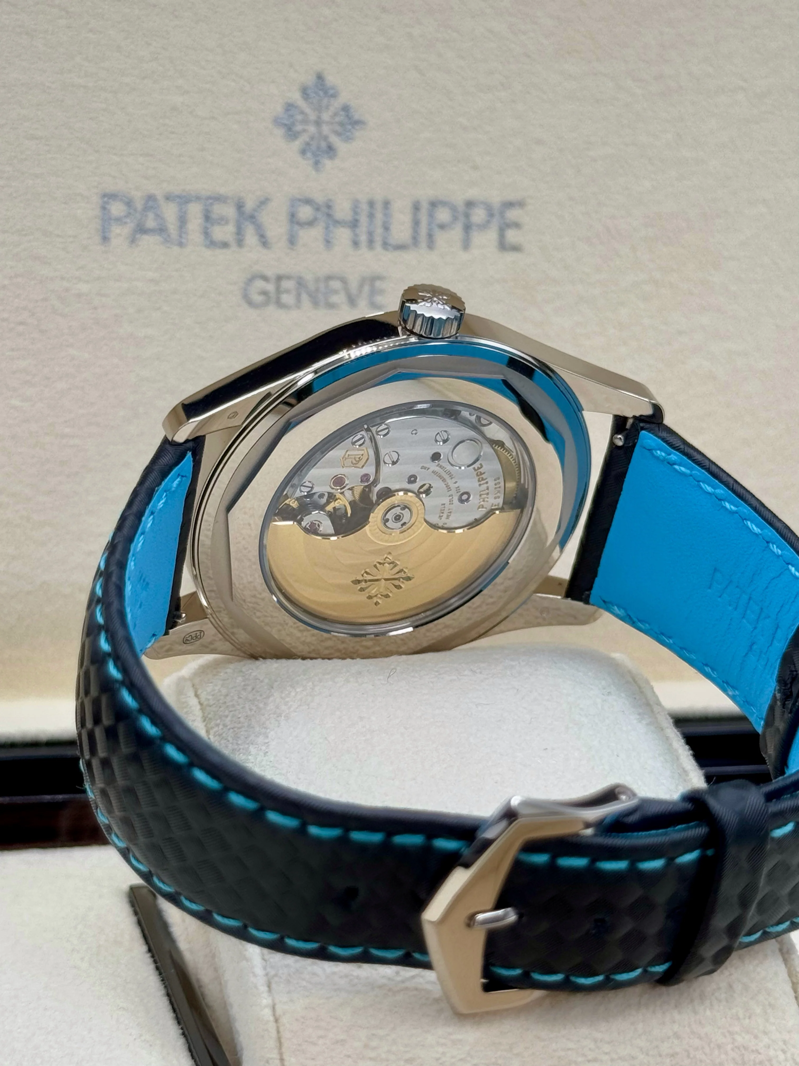 NEW 2023 Patek Philippe 6007G Calatrava White Gold Black Dial - Image 11