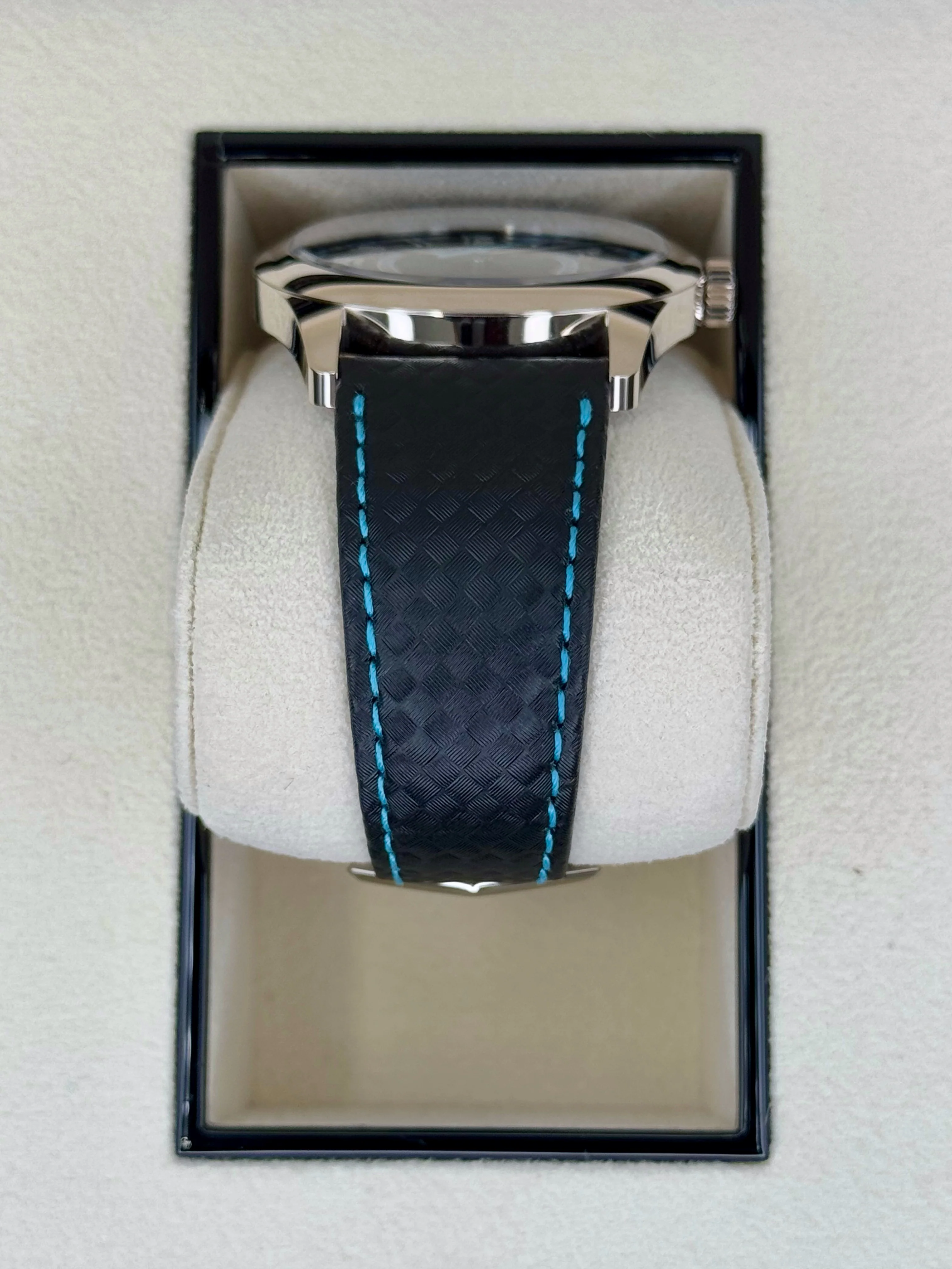 NEW 2023 Patek Philippe 6007G Calatrava White Gold Black Dial - Image 3
