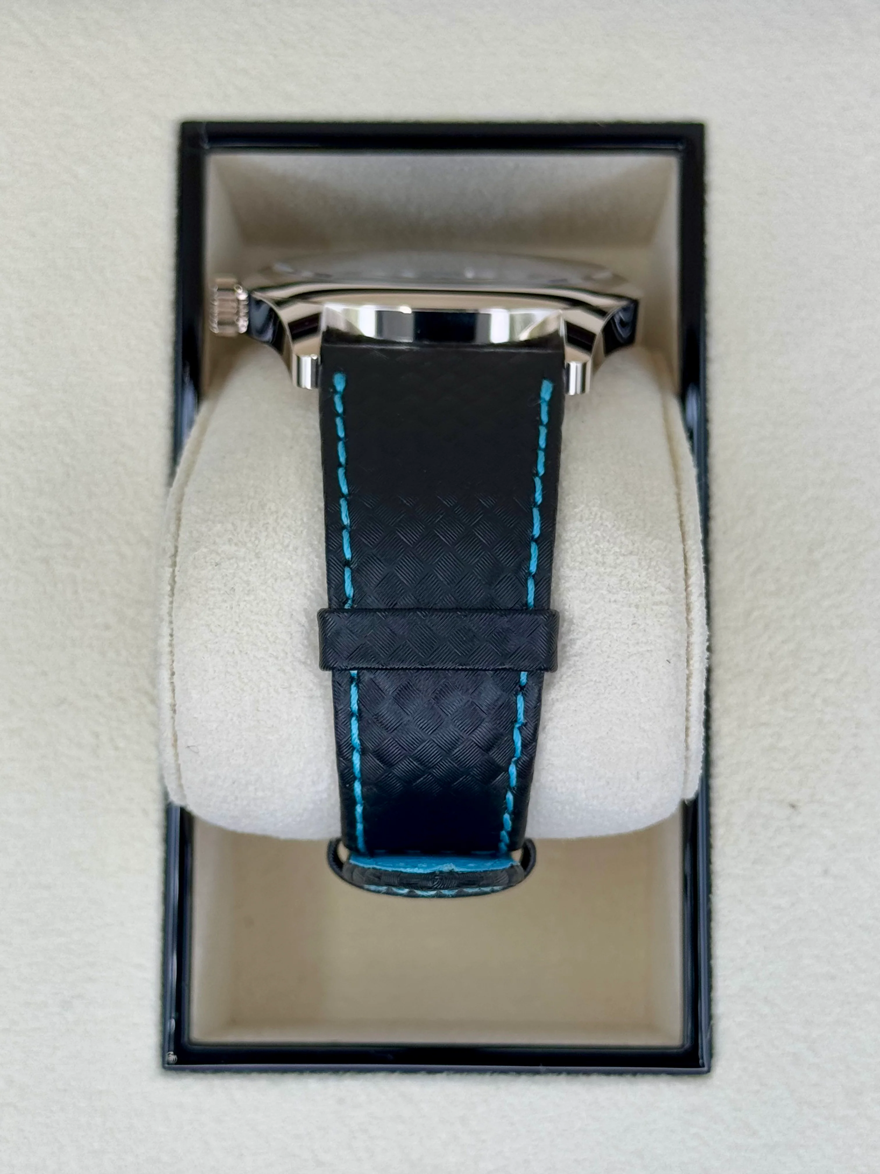 NEW 2023 Patek Philippe 6007G Calatrava White Gold Black Dial - Image 4