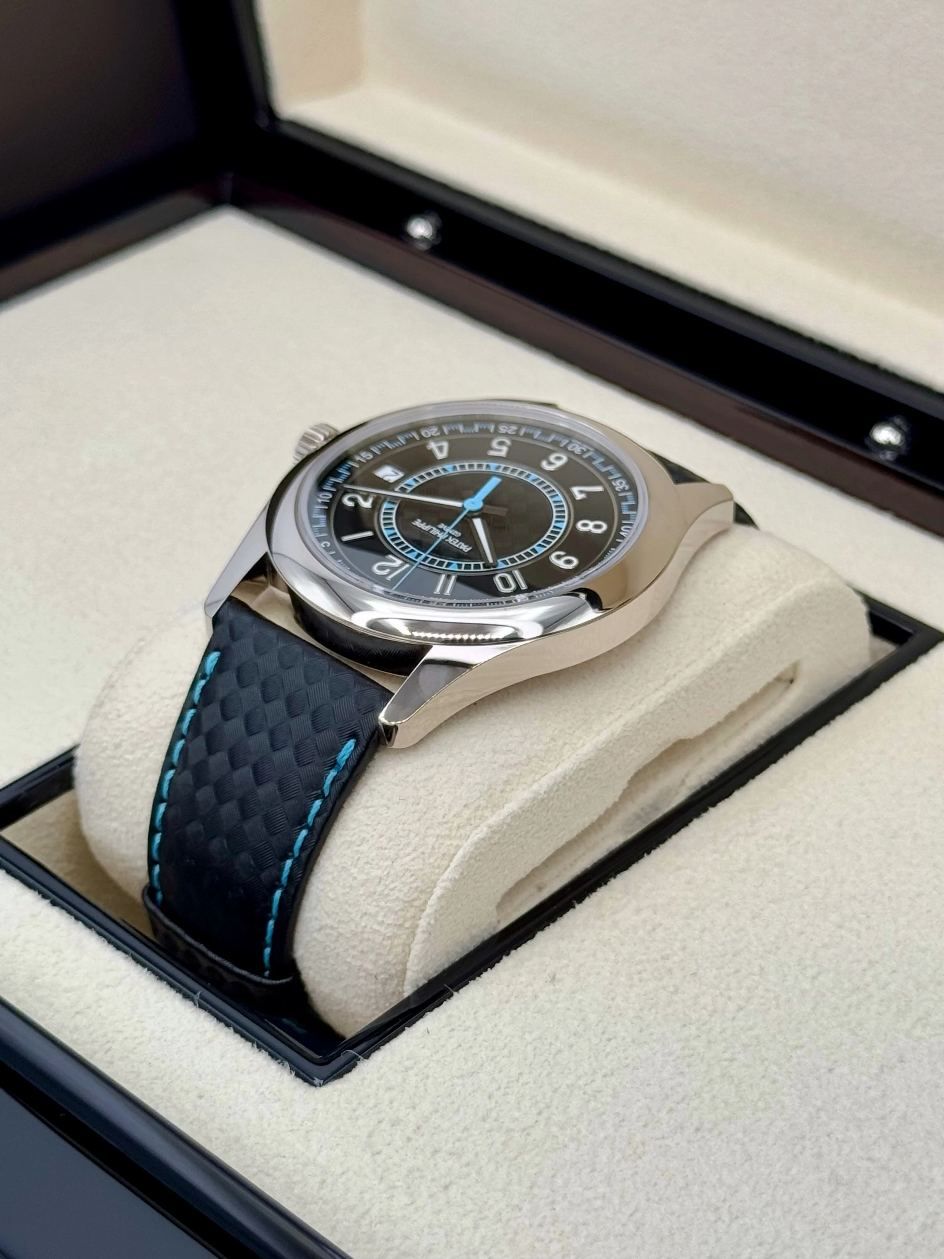 NEW 2023 Patek Philippe 6007G Calatrava White Gold Black Dial - Image 7