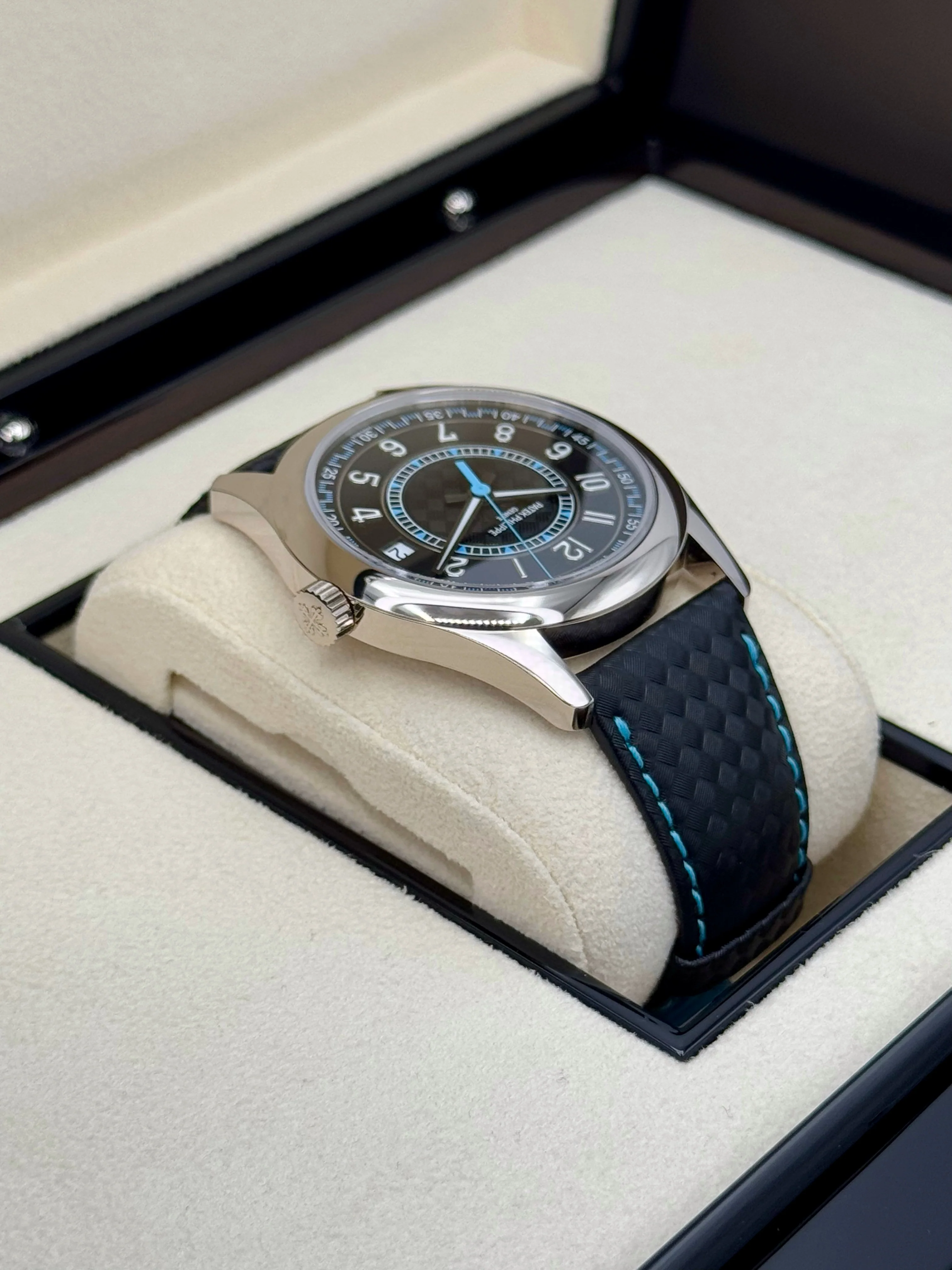 NEW 2023 Patek Philippe 6007G Calatrava White Gold Black Dial - Image 8