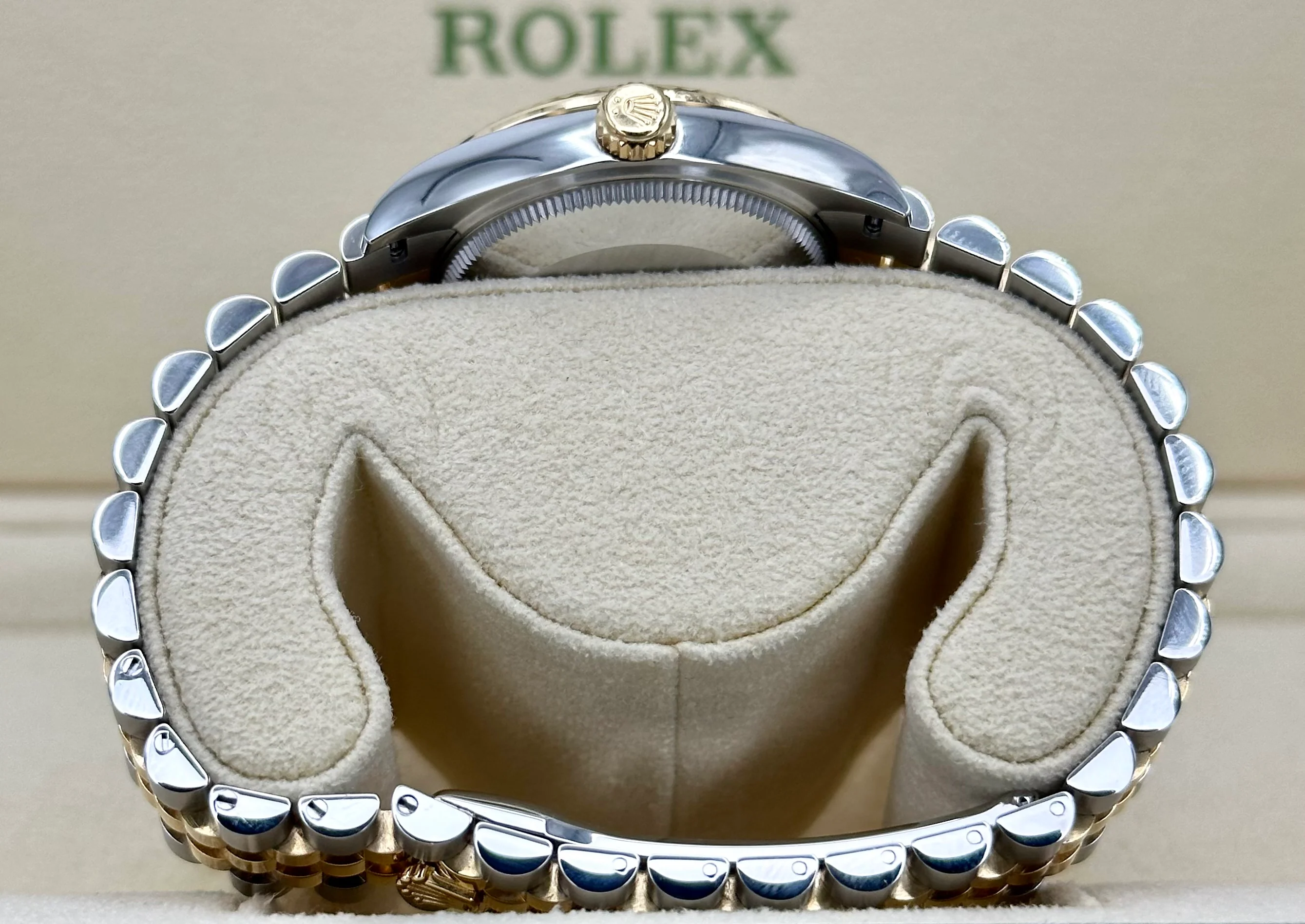 NEW 2023 Rolex Datejust 31mm 278273 Two-Tone Jubilee MOP Diamond Dial - Image 9