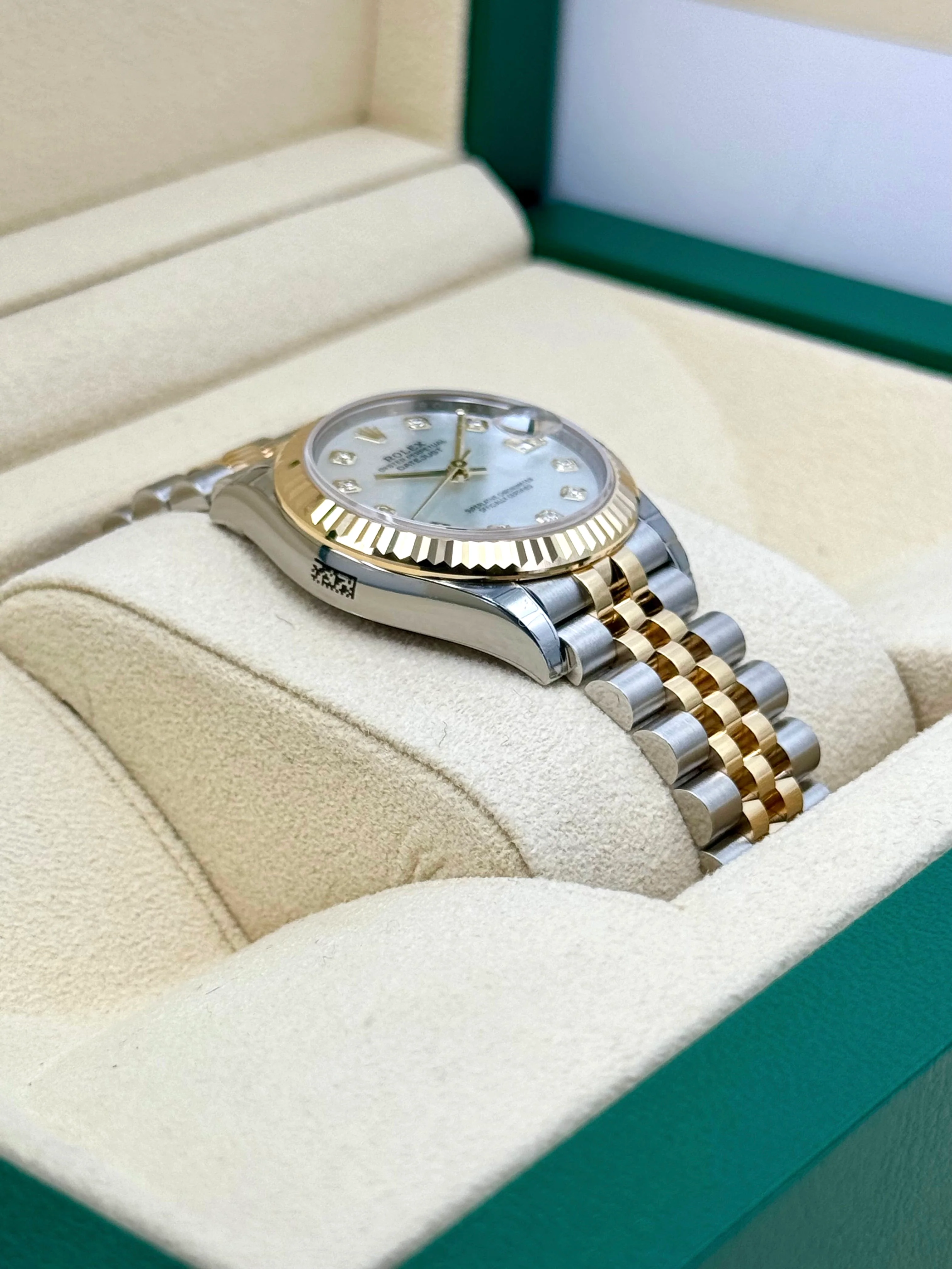 NEW 2023 Rolex Datejust 31mm 278273 Two-Tone Jubilee MOP Dimond Dial - Image 5