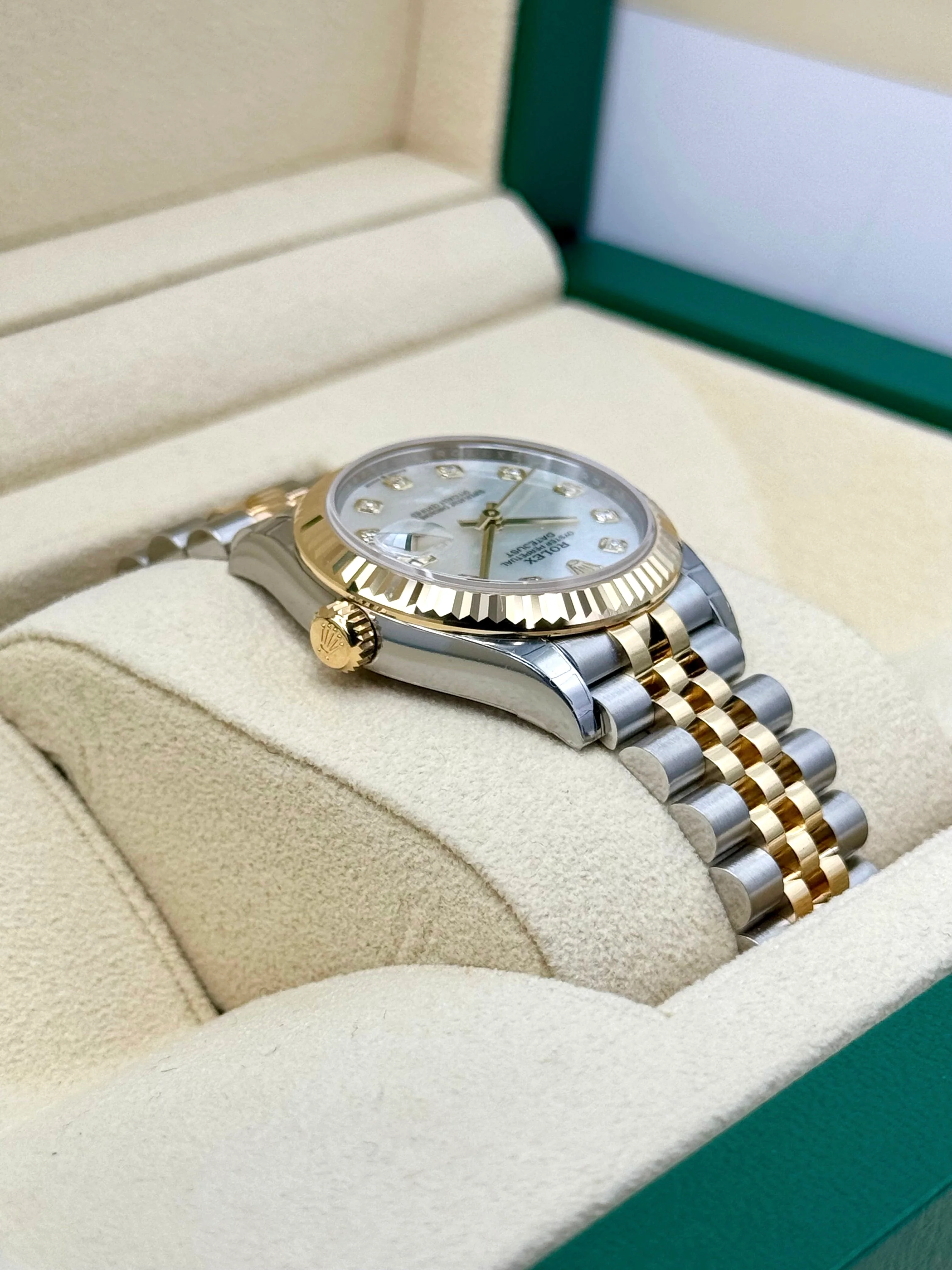 NEW 2023 Rolex Datejust 31mm 278273 Two-Tone Jubilee MOP Dimond Dial - Image 7