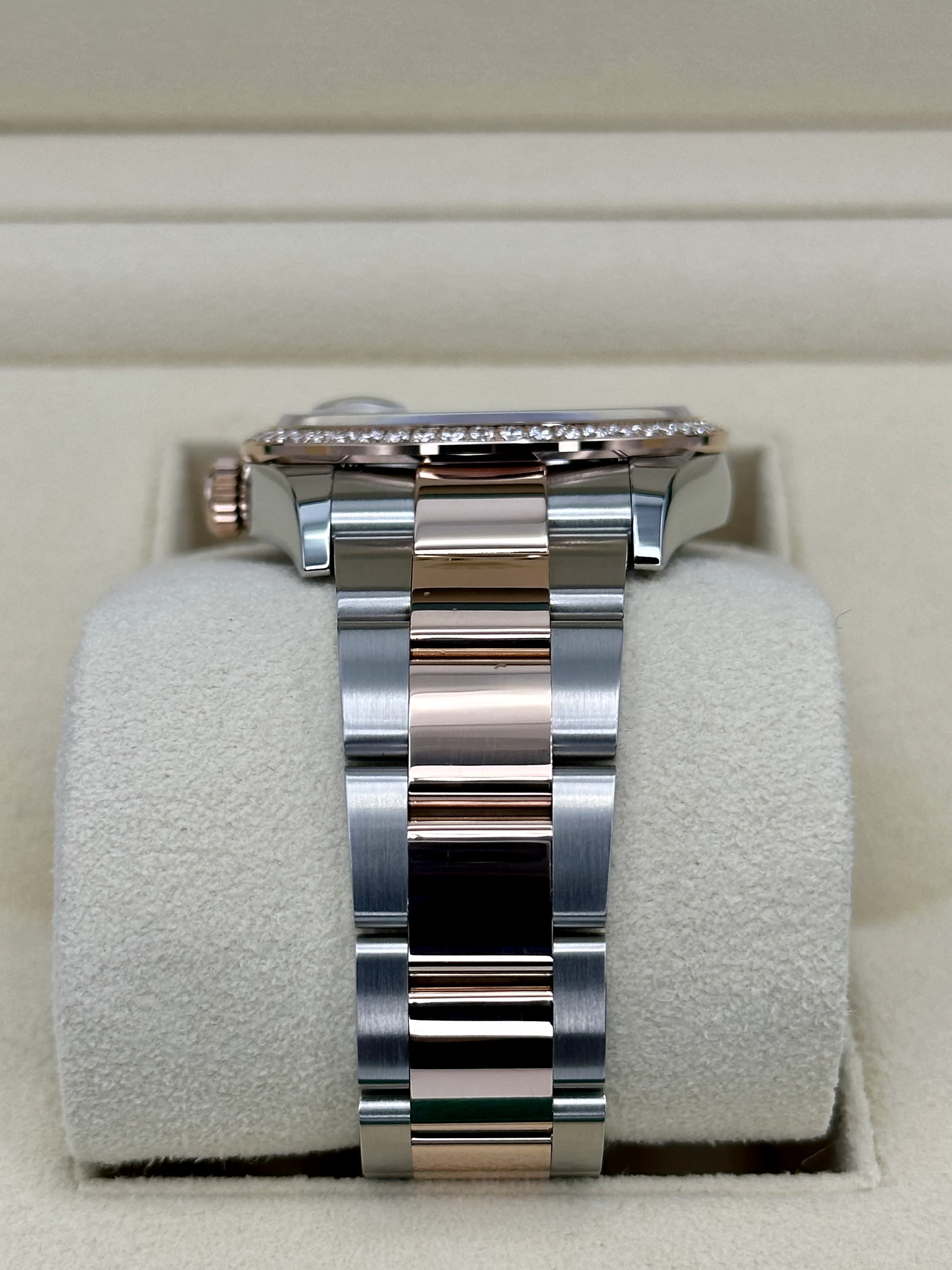 NEW 2023 Rolex Datejust 36mm 126281RBR Two-Tone Oyster Grey Dial - Image 4